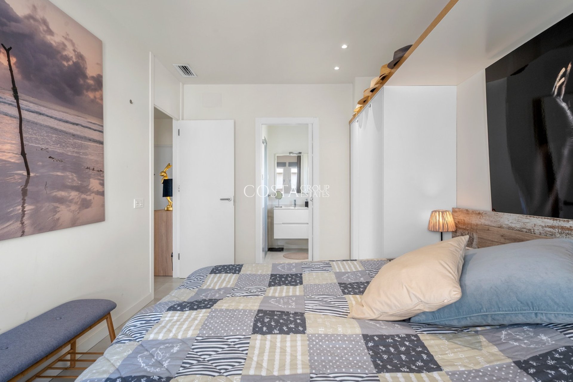 Resale - Apartments -
Orihuela Costa - Villamartin