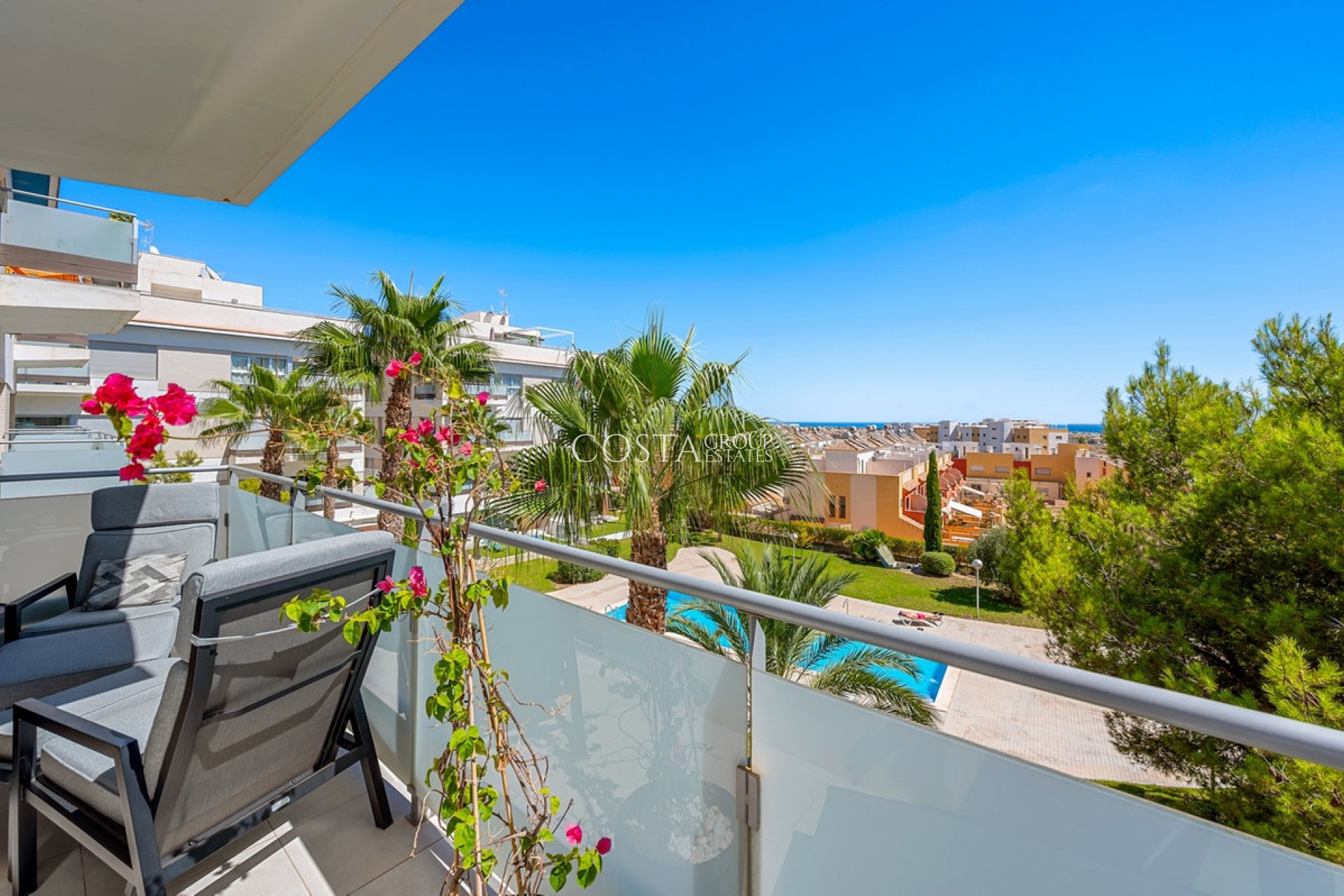 Resale - Apartments -
Orihuela Costa - Villamartin