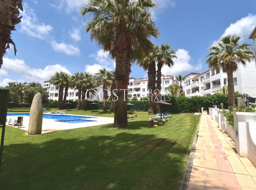 Resale - Apartments -
Orihuela Costa - Villamartín