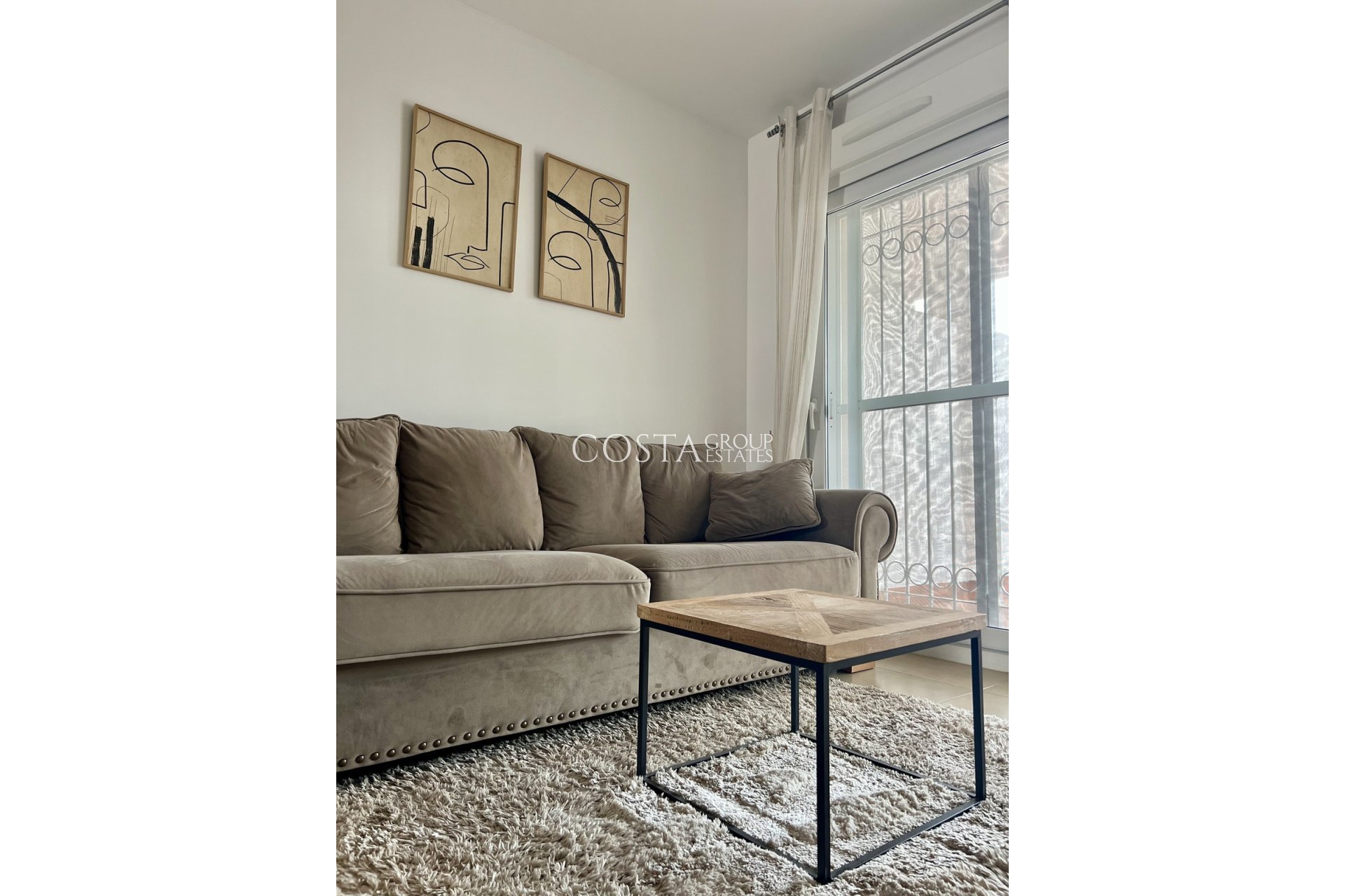 Resale - Apartments -
Orihuela Costa - Villamartin