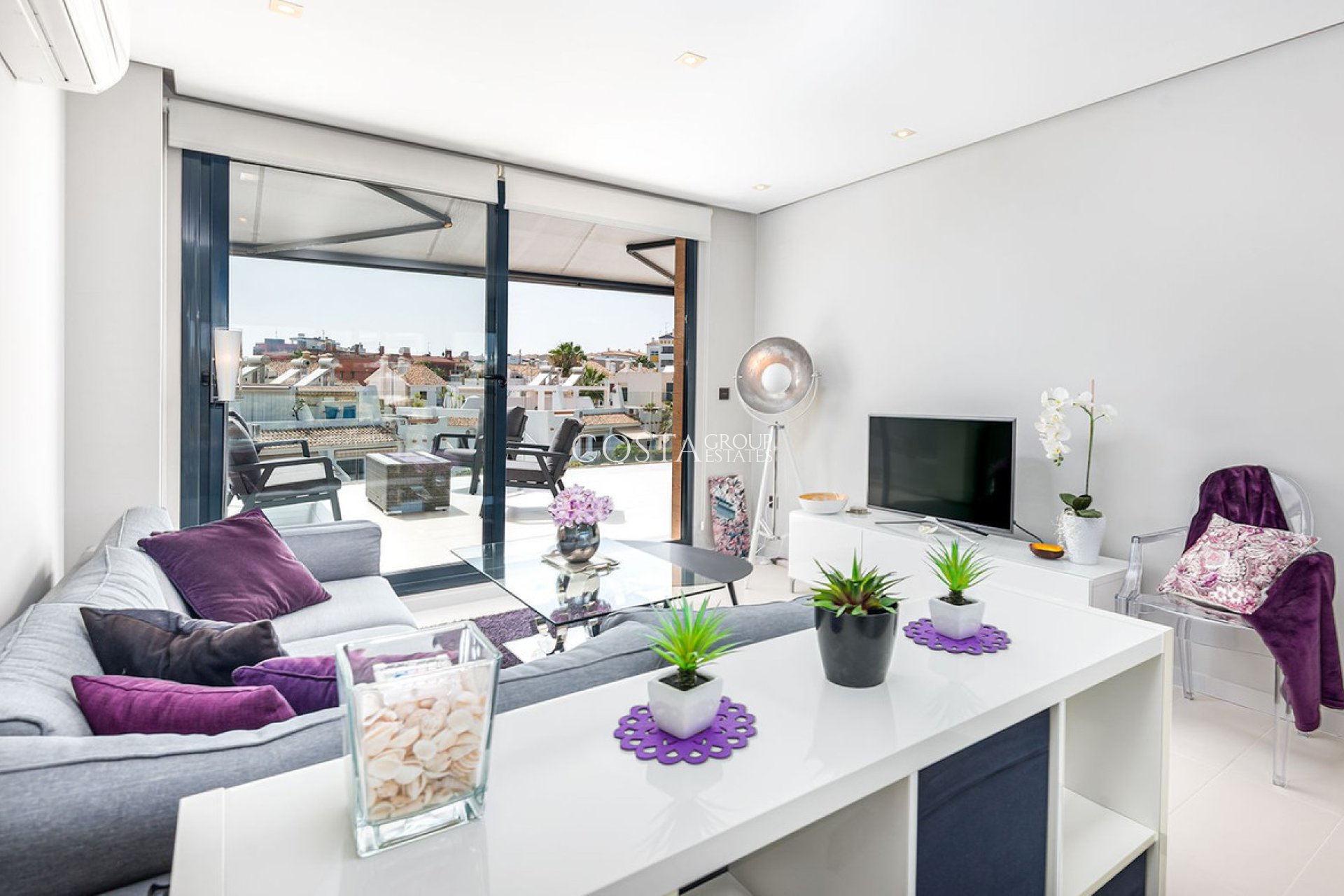 Resale - Apartments -
Orihuela Costa - Villamartin