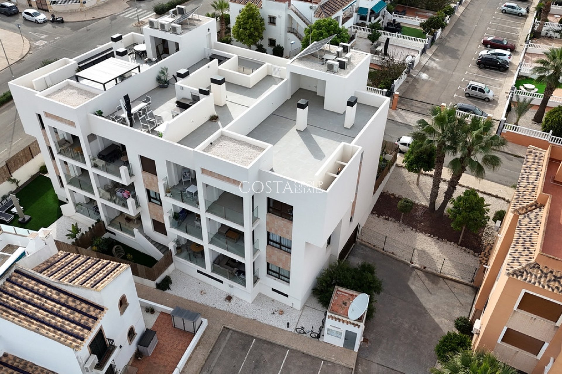 Resale - Apartments -
Orihuela Costa - Villamartin