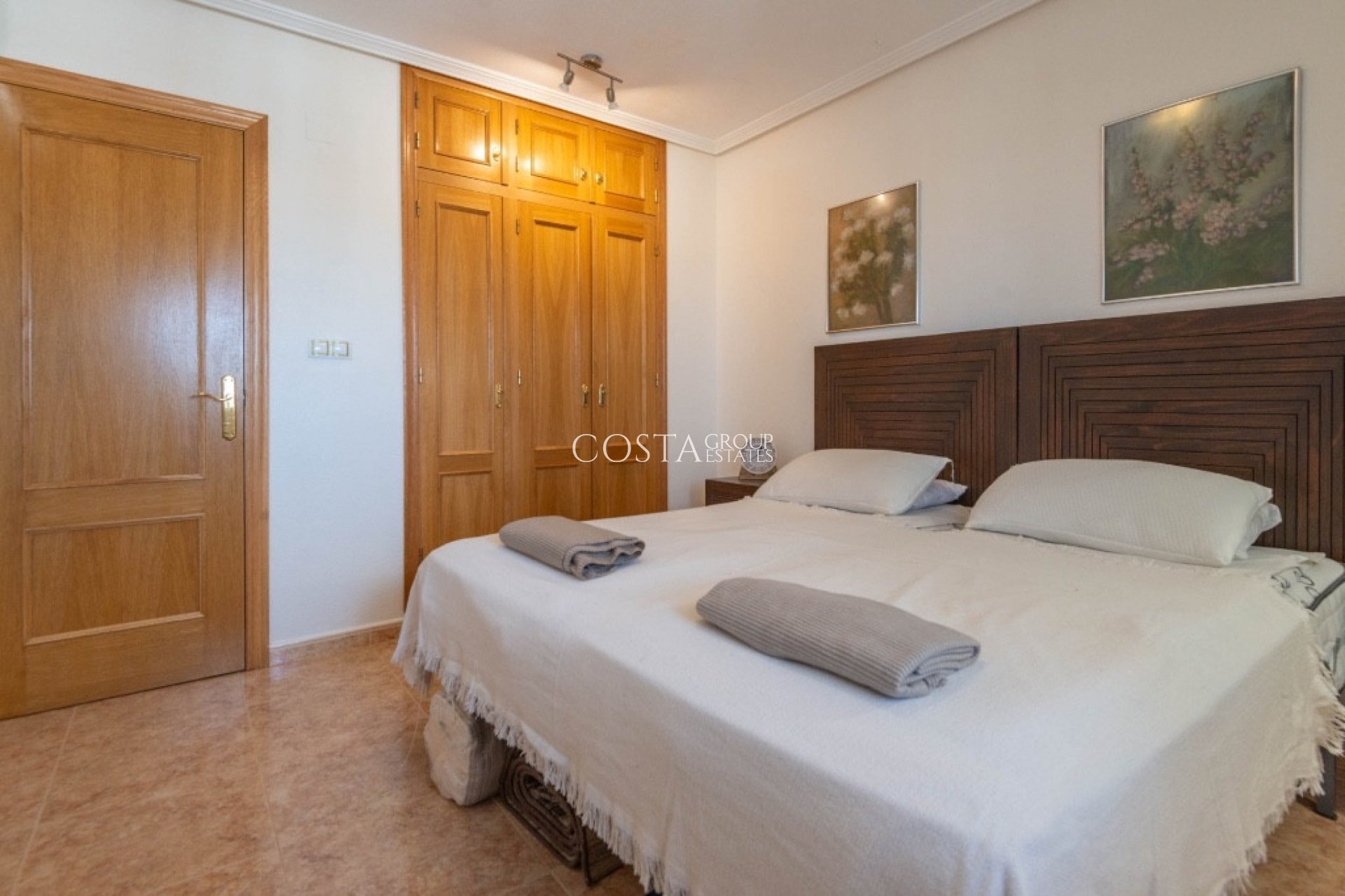 Resale - Apartments -
Orihuela Costa - Villamartin