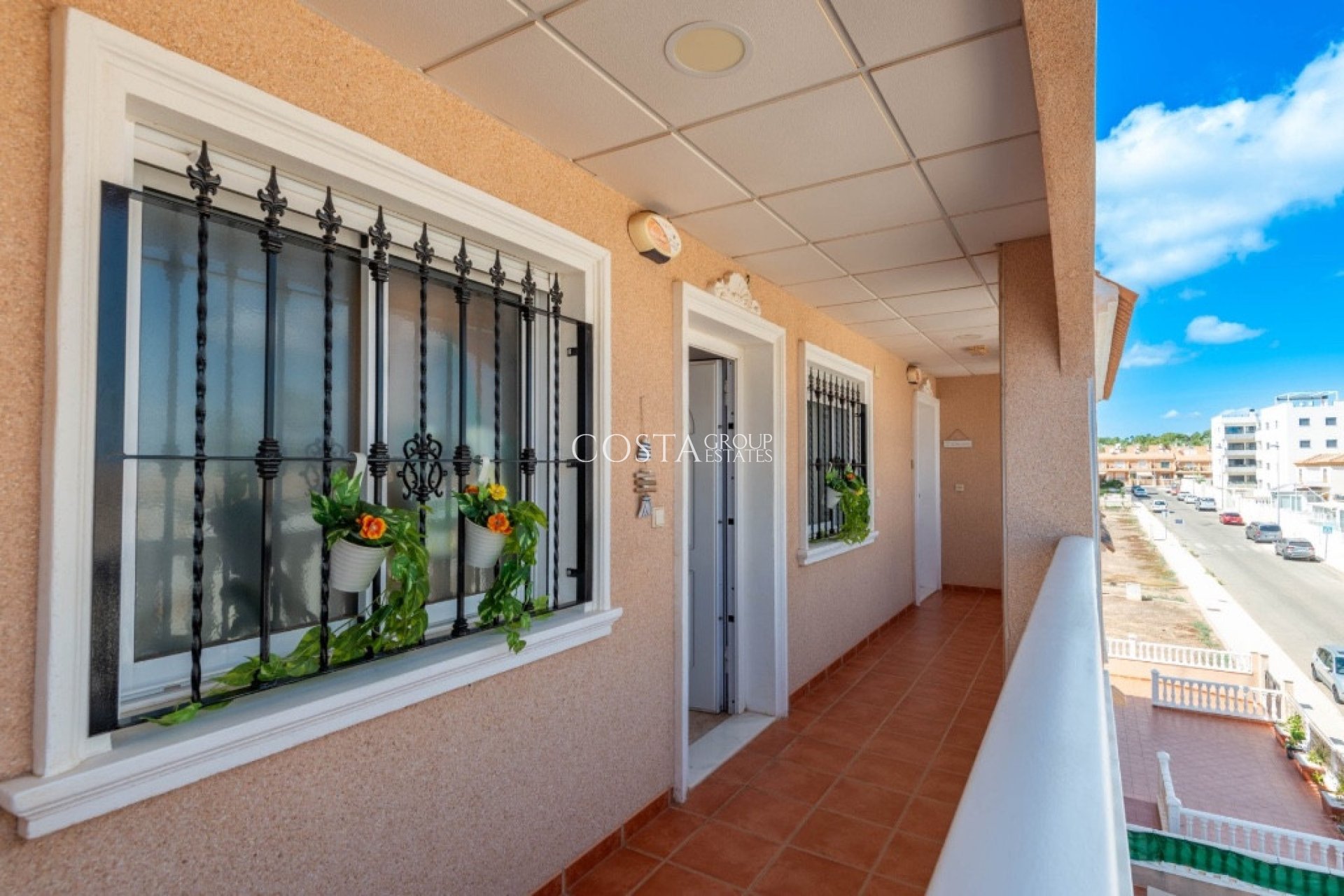 Resale - Apartments -
Orihuela Costa - Villamartin