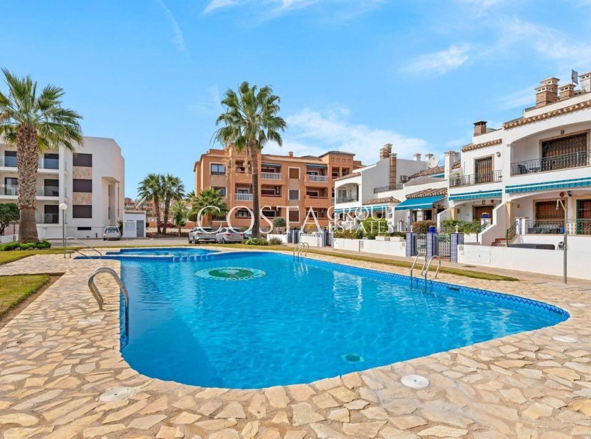 Resale - Apartments -
Orihuela Costa - Villamartin
