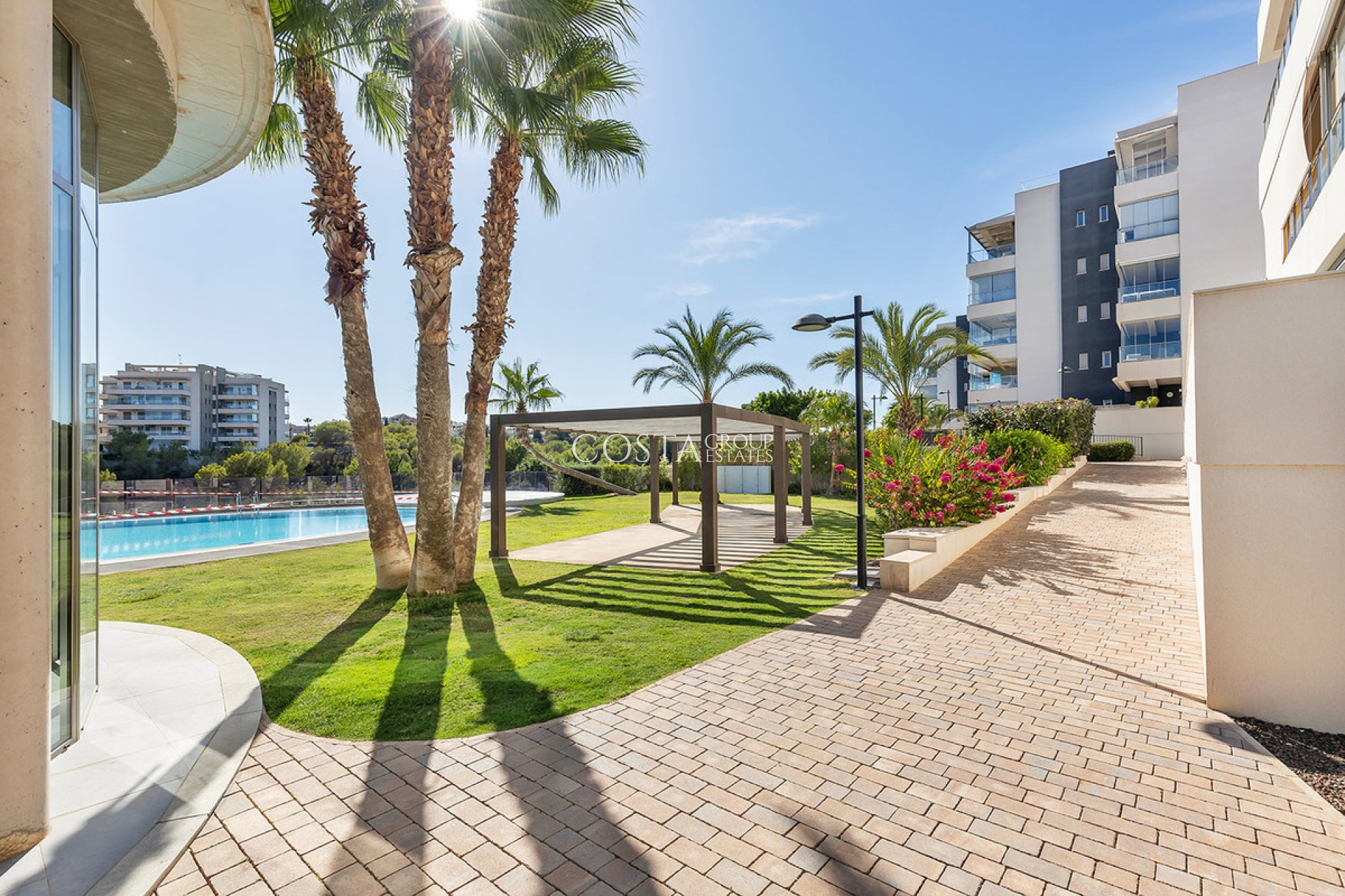 Resale - Apartments -
Orihuela Costa - Villamartin