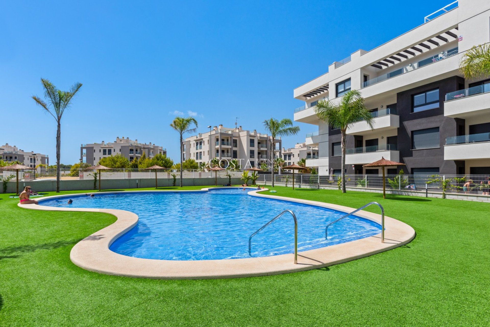 Resale - Apartments -
Orihuela Costa - Villamartín