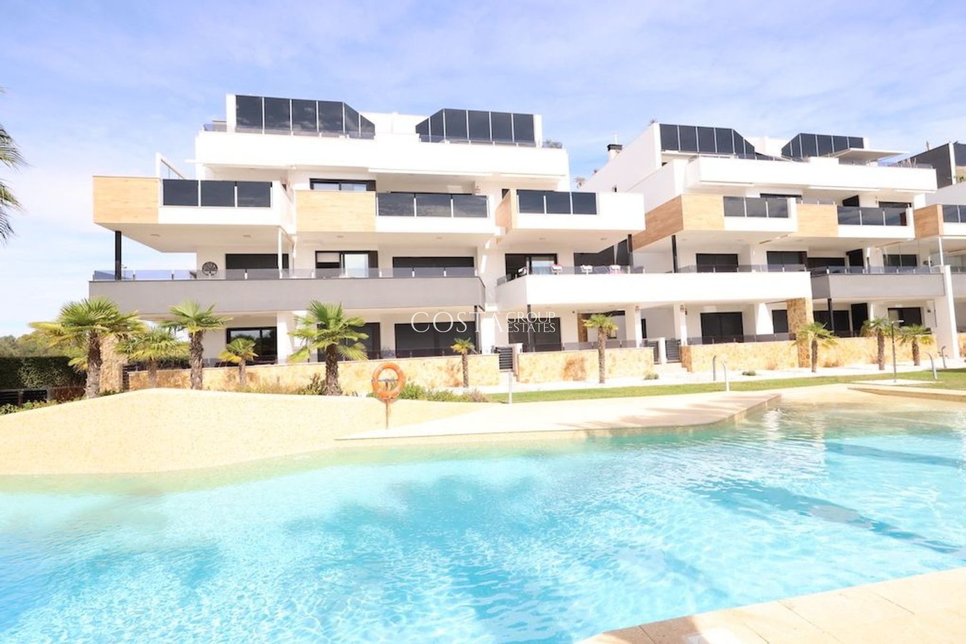 Resale - Apartments -
Orihuela Costa