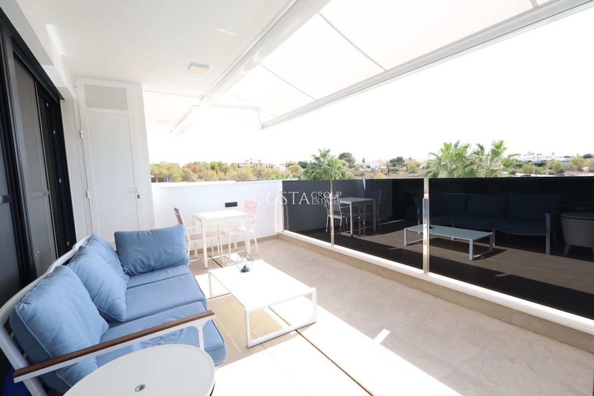 Resale - Apartments -
Orihuela Costa