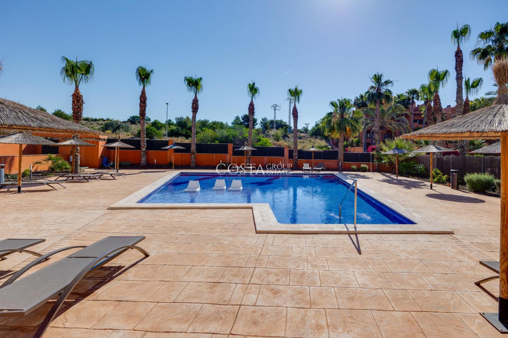 Resale - Apartments -
Orihuela Costa