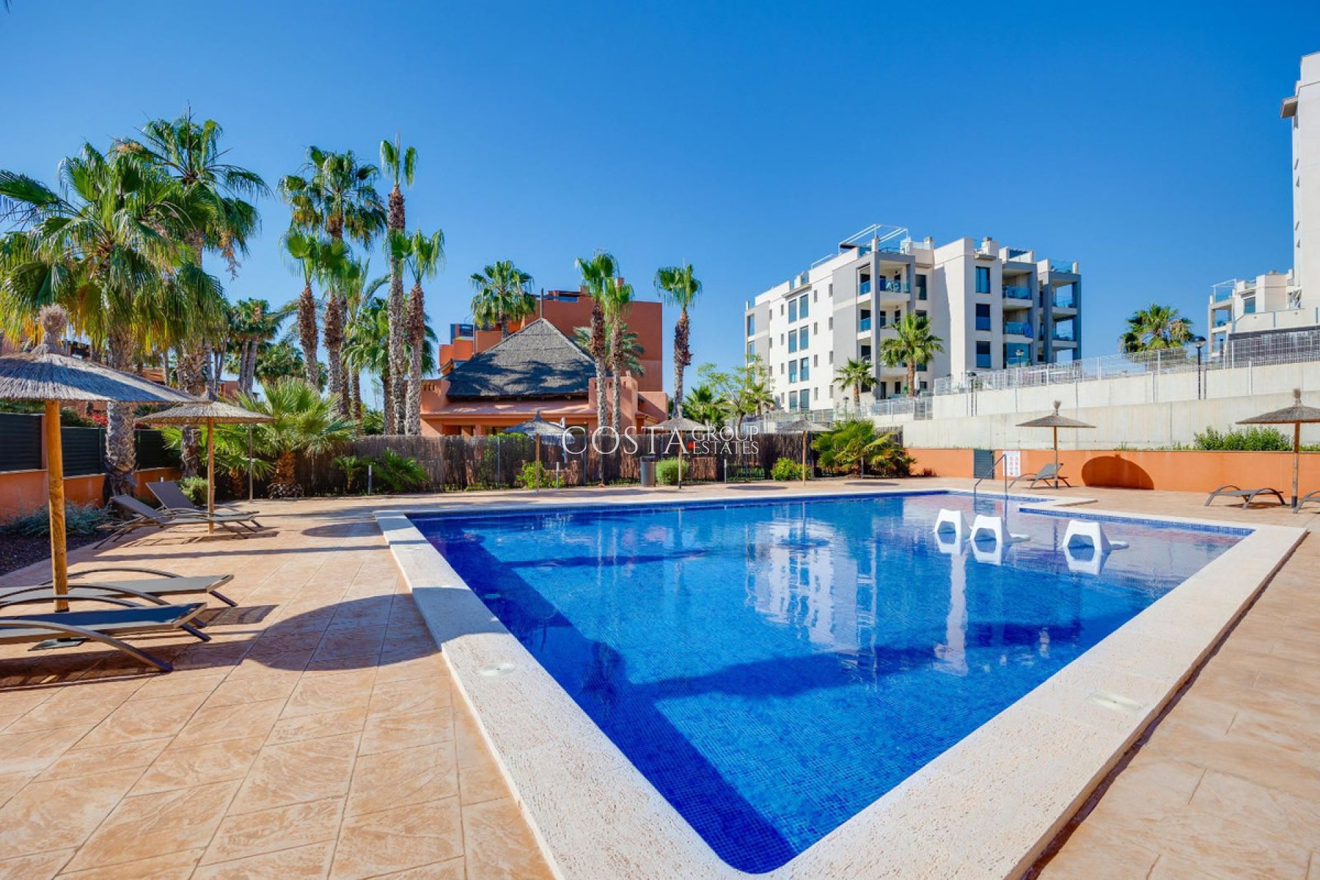 Resale - Apartments -
Orihuela Costa