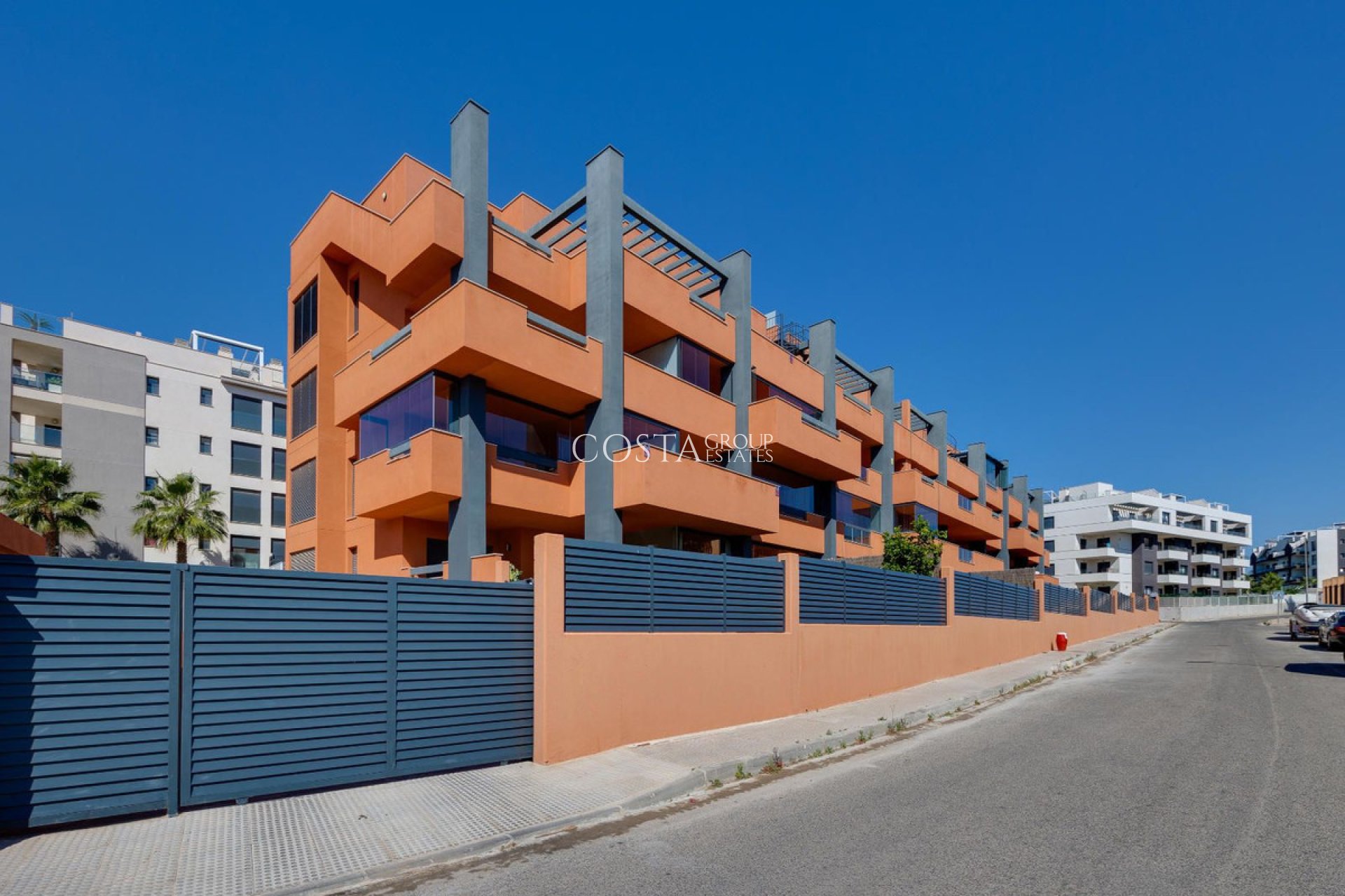 Resale - Apartments -
Orihuela Costa