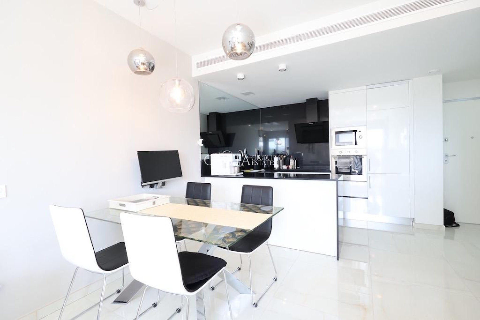 Resale - Apartments -
Orihuela Costa