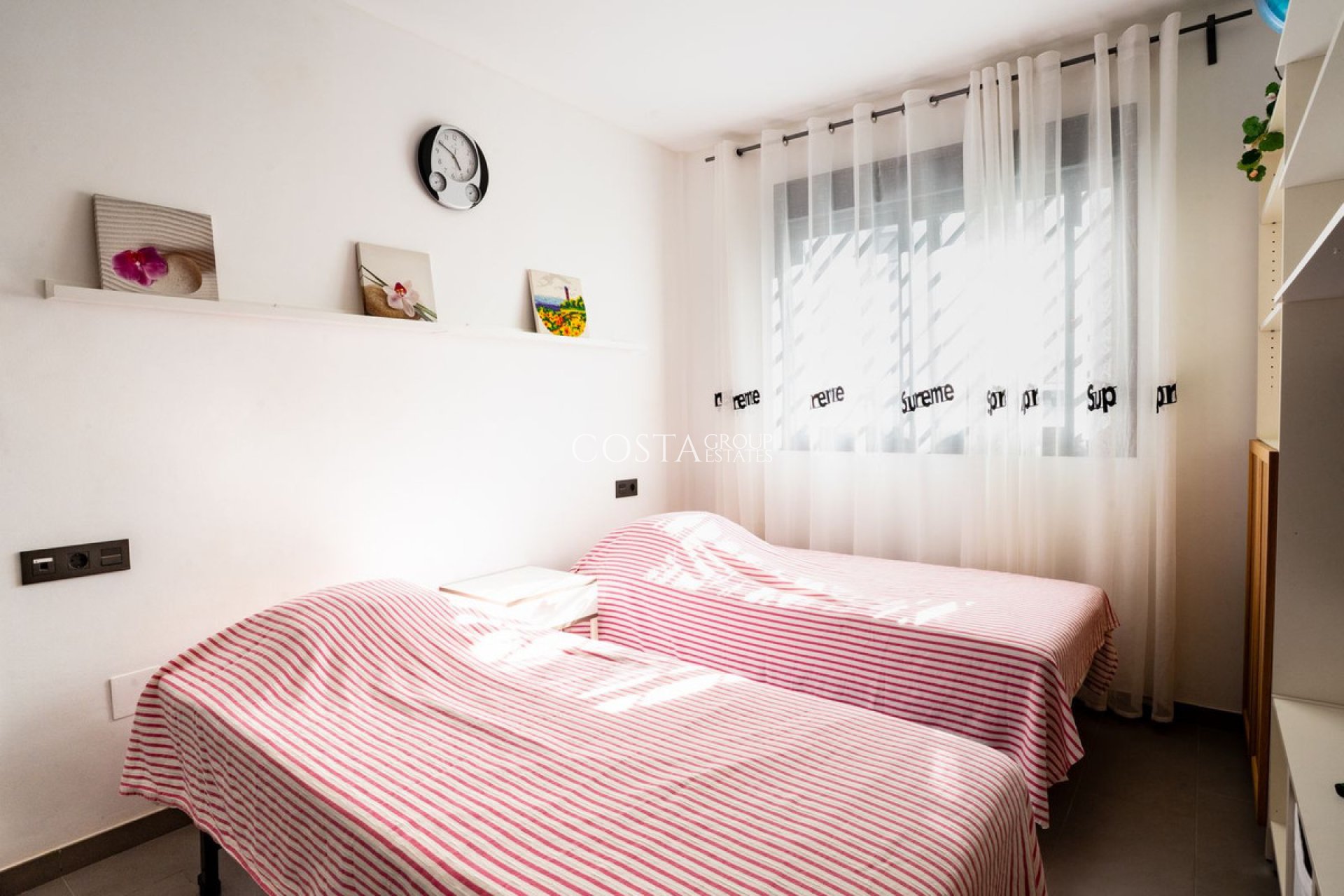 Resale - Apartments -
Orihuela - La Zenia