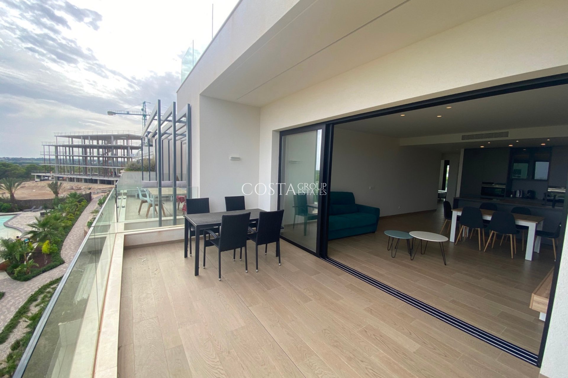 Resale - Apartments -
Orihuela - Las Colinas Golf