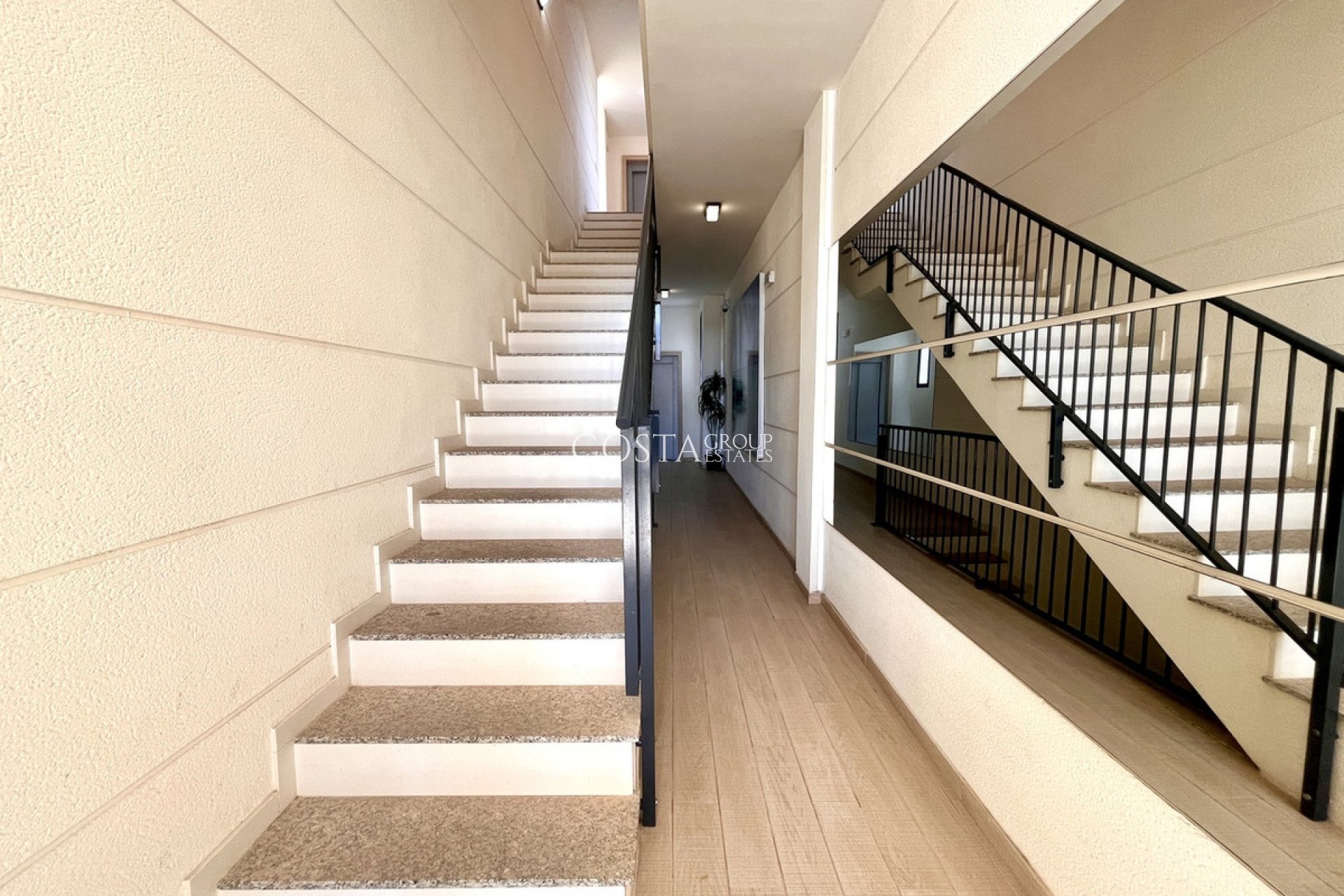 Resale - Apartments -
Orihuela - Los Dolses