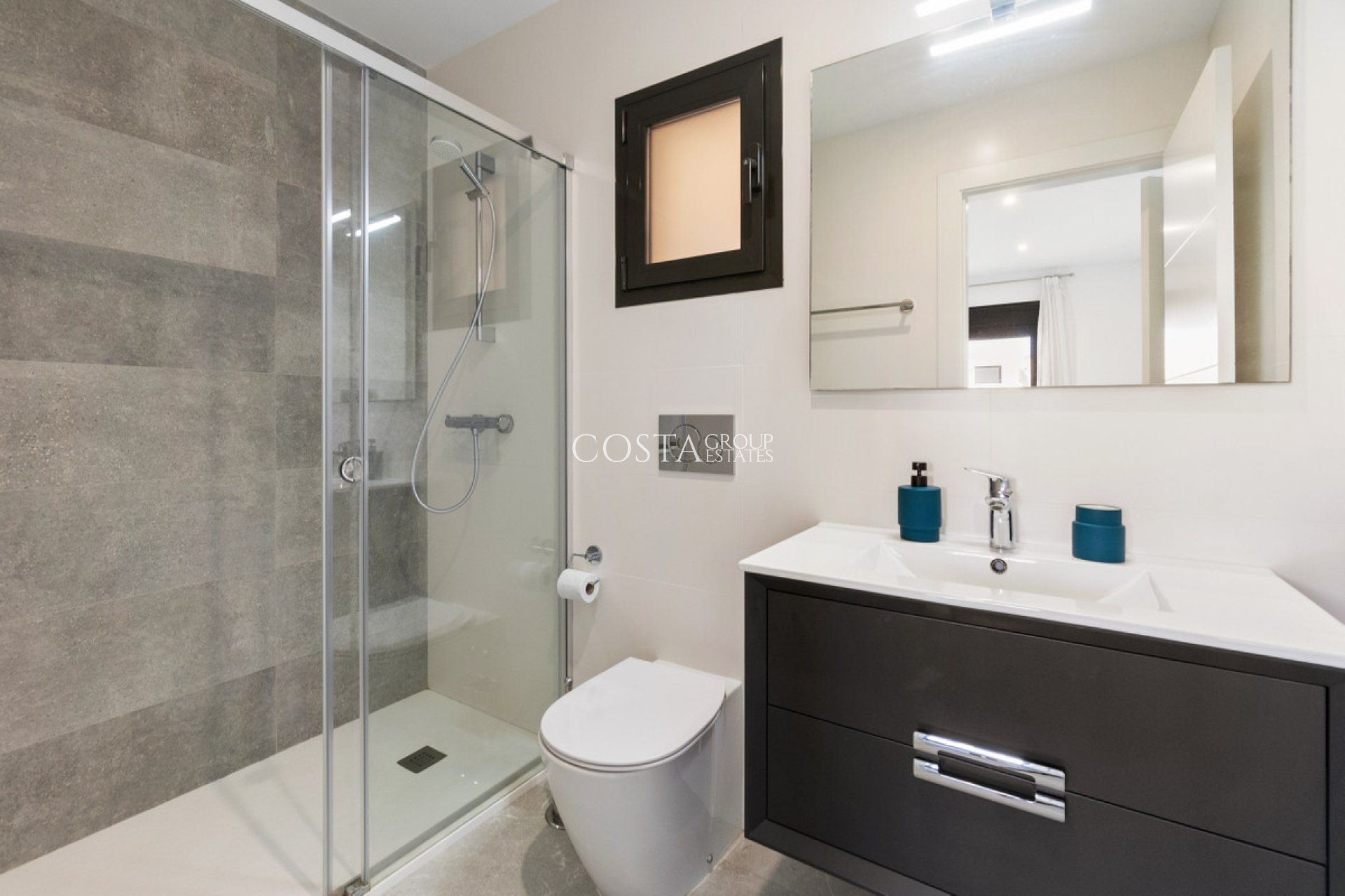 Resale - Apartments -
Orihuela - Orihuela Costa