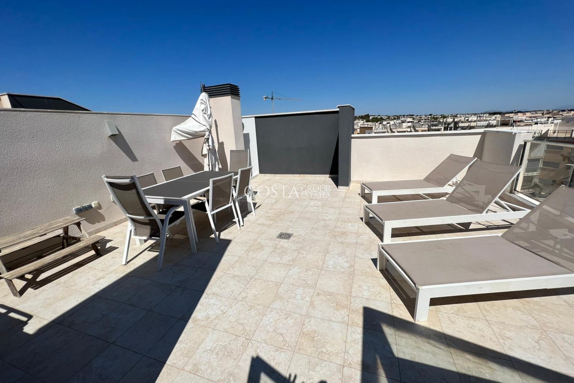 Resale - Apartments -
Orihuela - Orihuela Costa