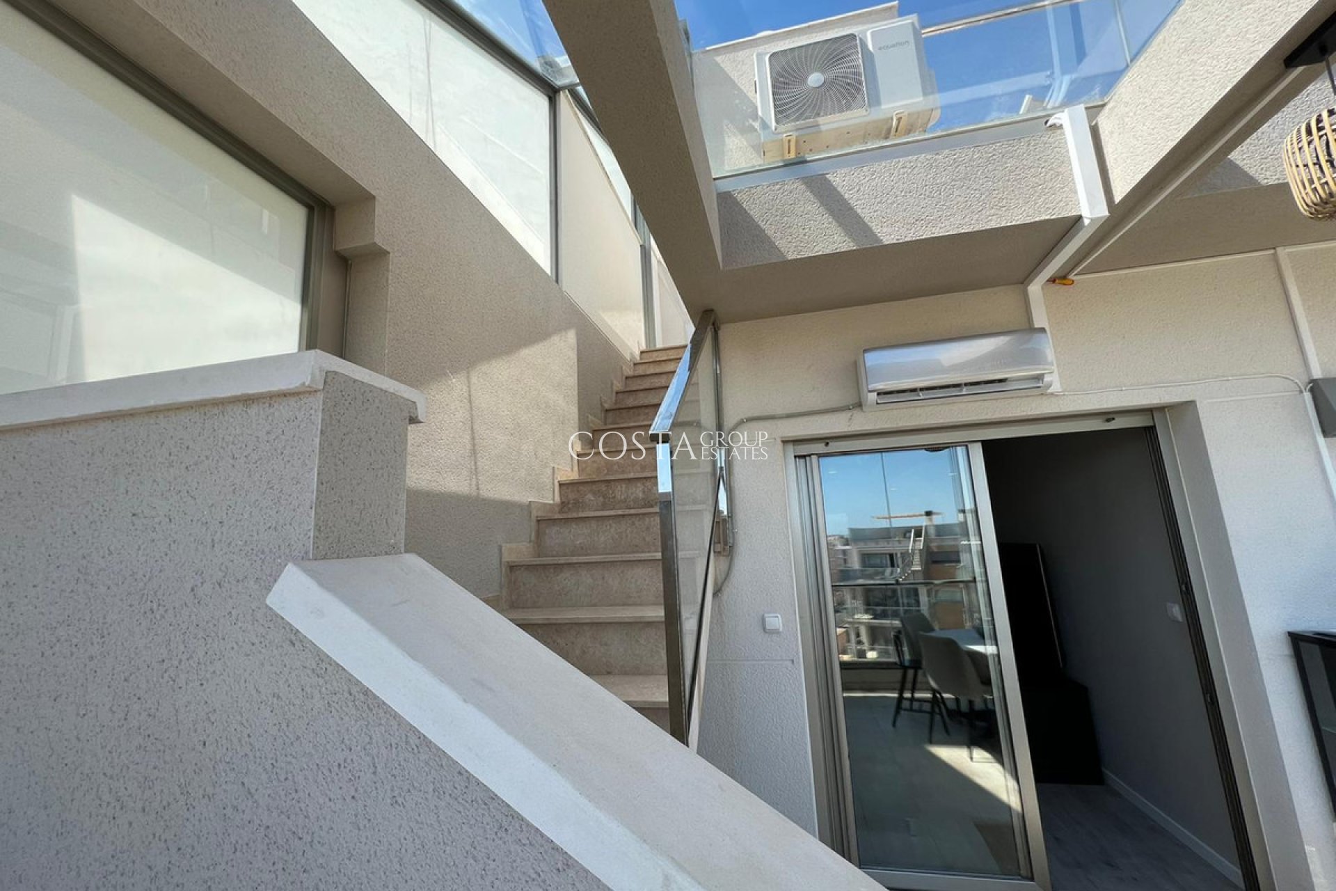 Resale - Apartments -
Orihuela - Orihuela Costa