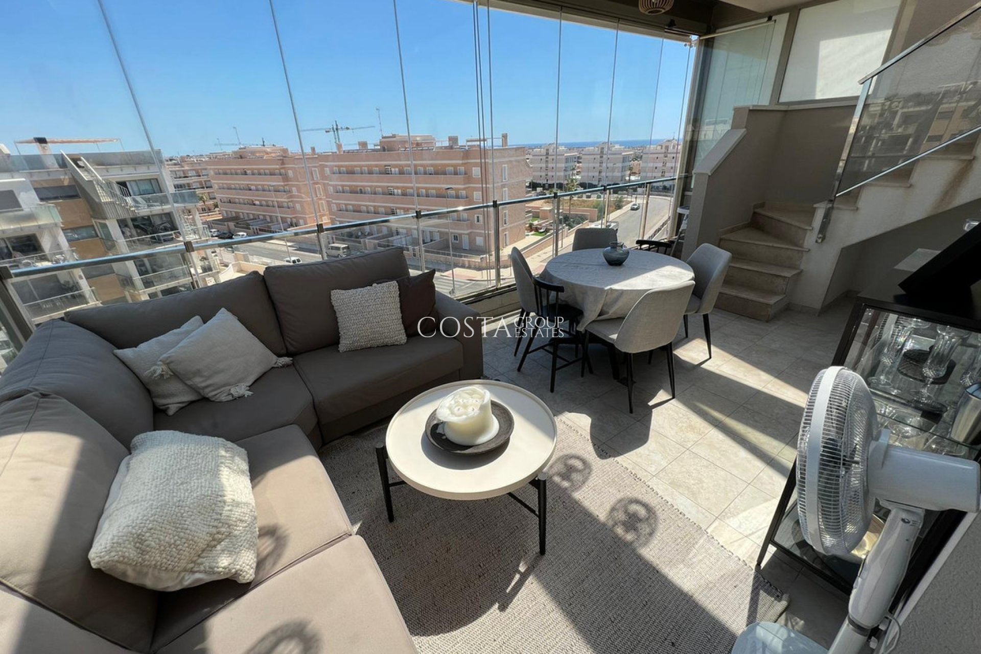 Resale - Apartments -
Orihuela - Orihuela Costa