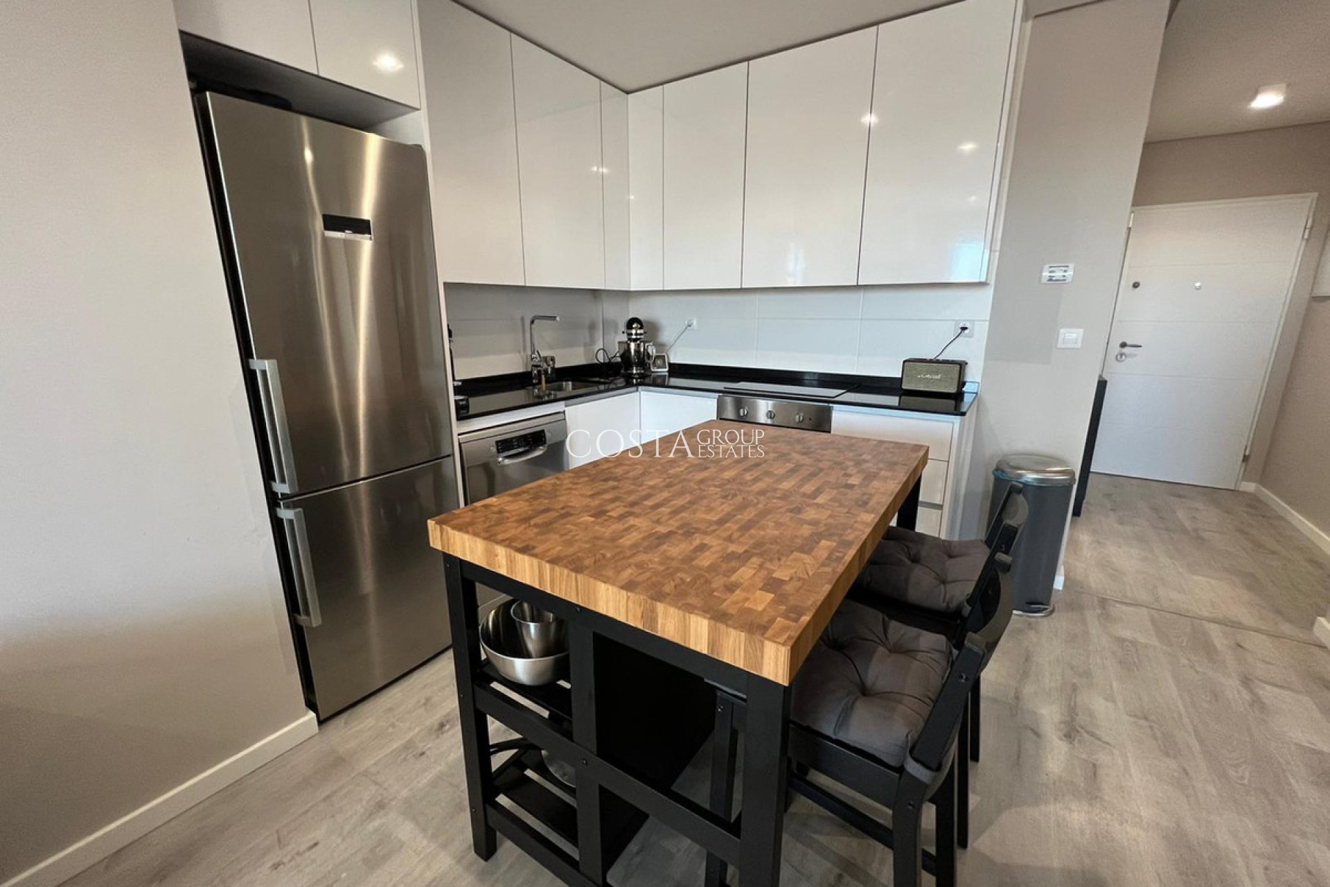 Resale - Apartments -
Orihuela - Orihuela Costa