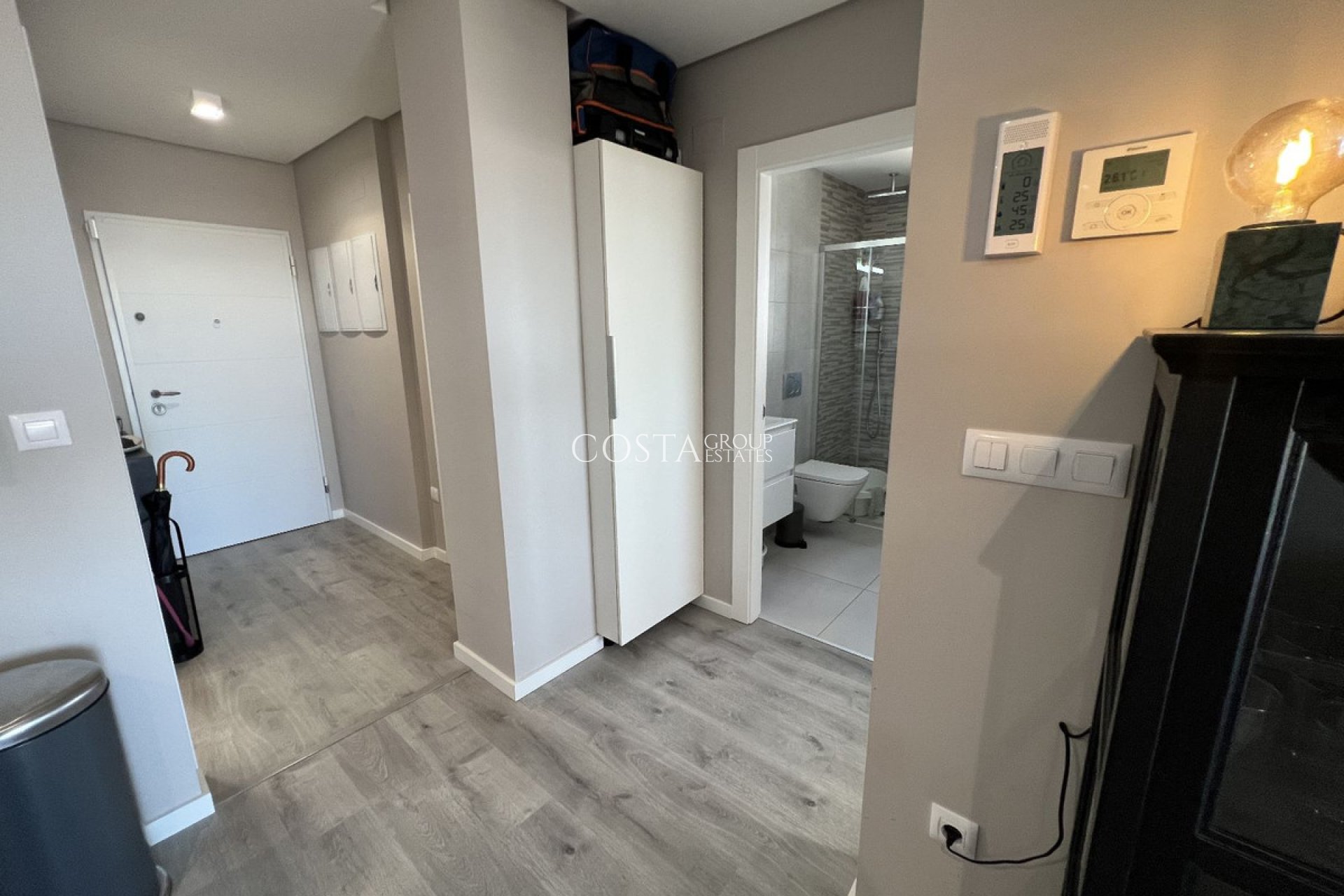 Resale - Apartments -
Orihuela - Orihuela Costa