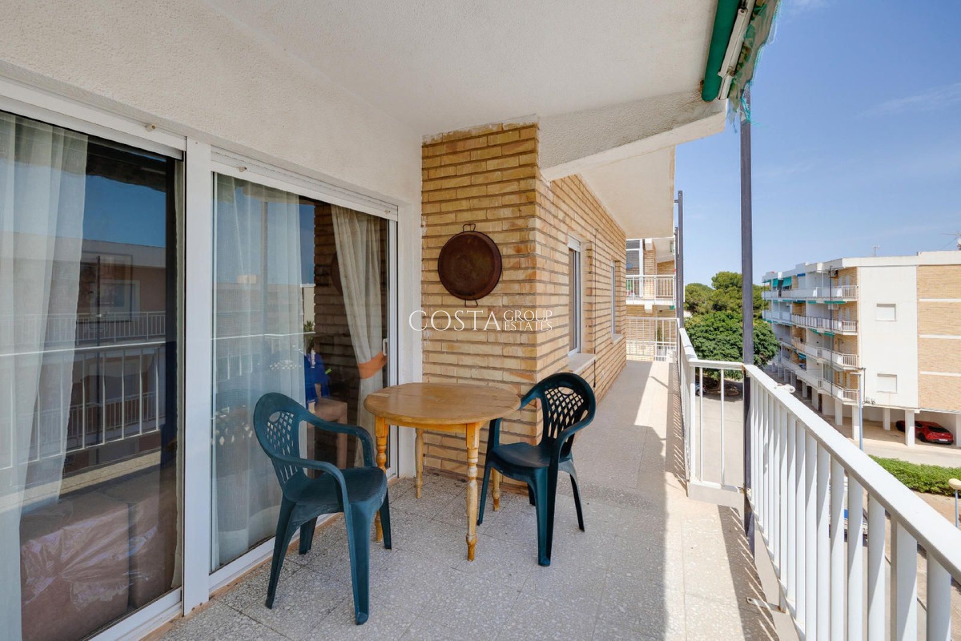 Resale - Apartments -
Orihuela - Orihuela Costa