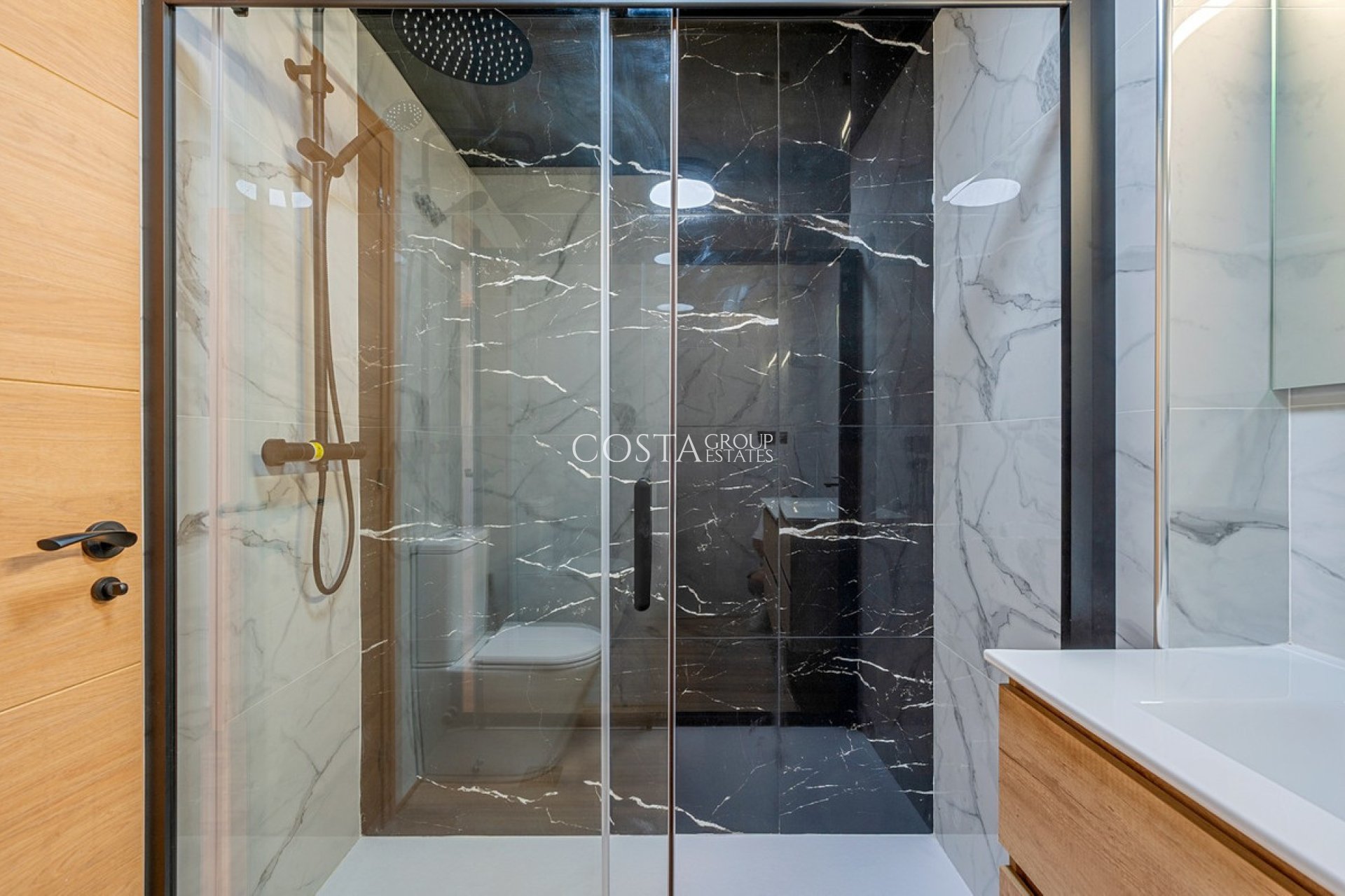 Resale - Apartments -
Orihuela - Orihuela Costa