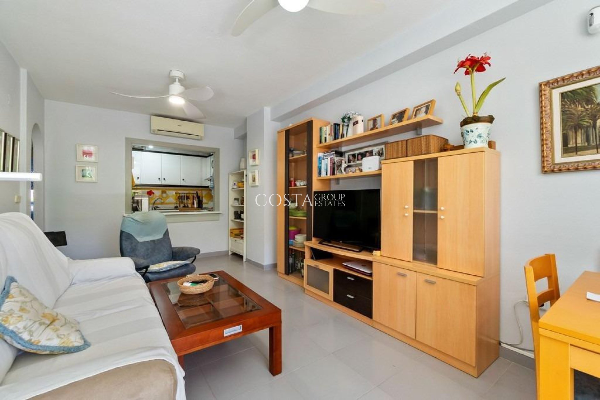 Resale - Apartments -
Orihuela - Orihuela Costa