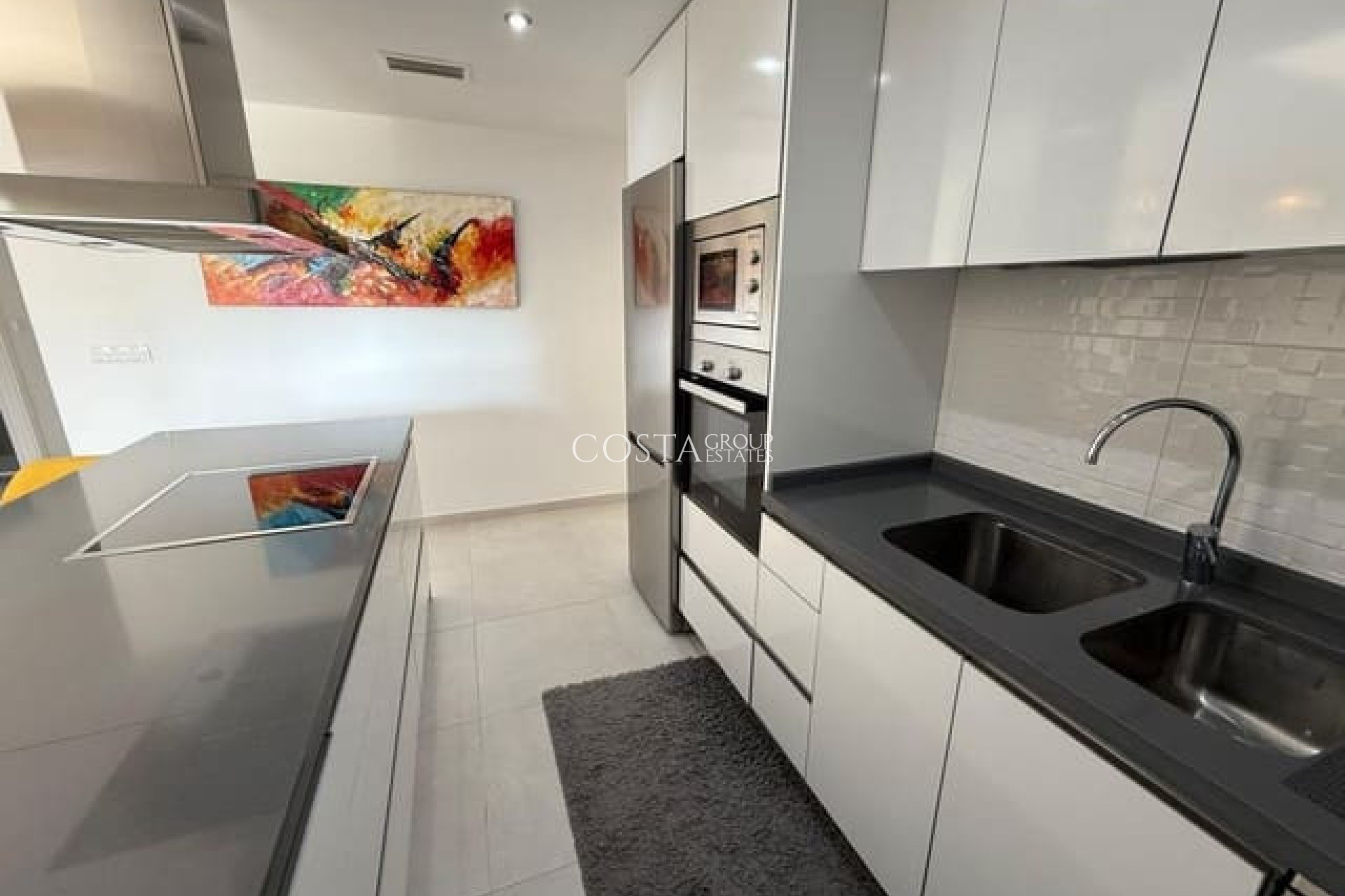 Resale - Apartments -
Orihuela - Orihuela Costa