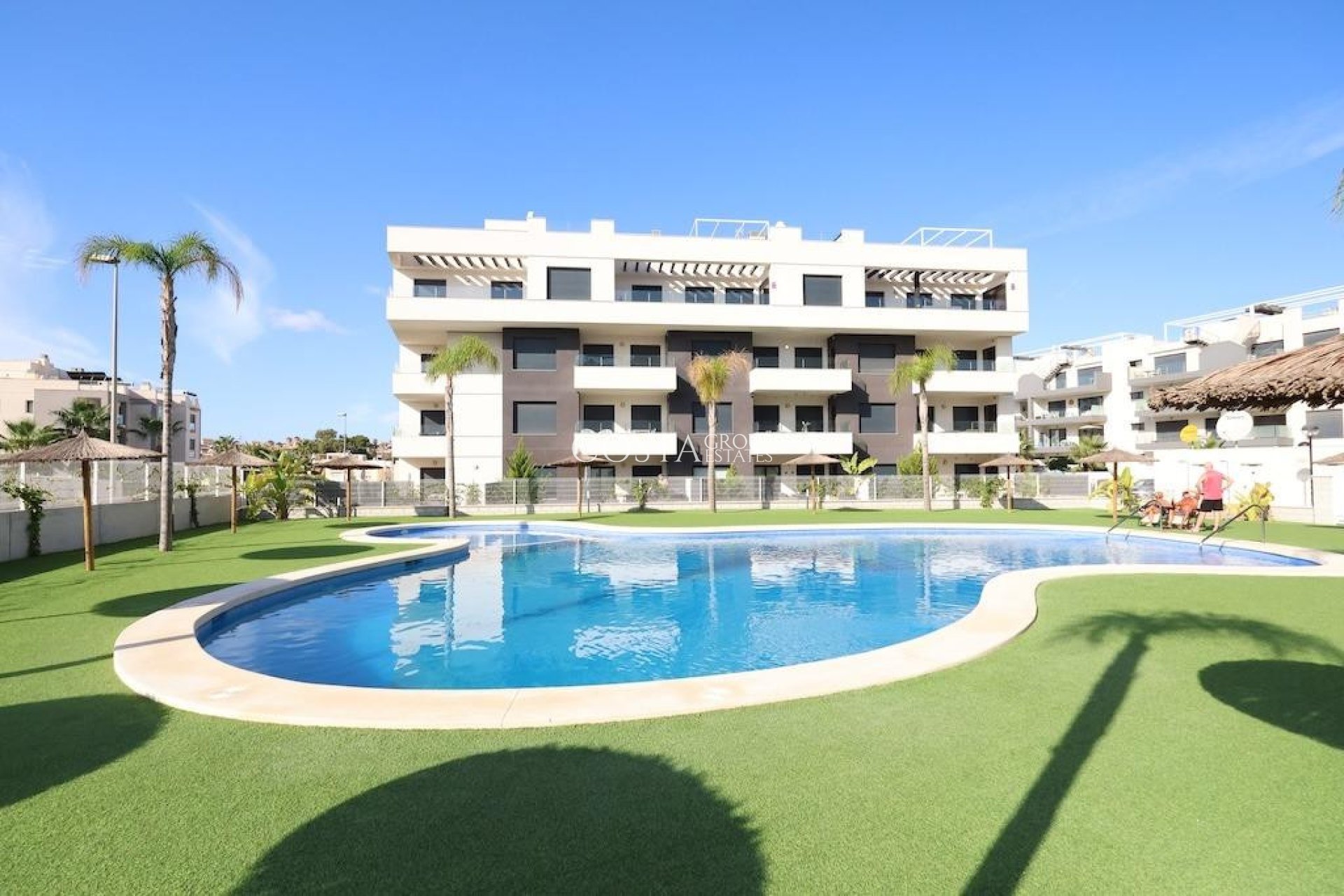 Resale - Apartments -
Orihuela - Orihuela Costa