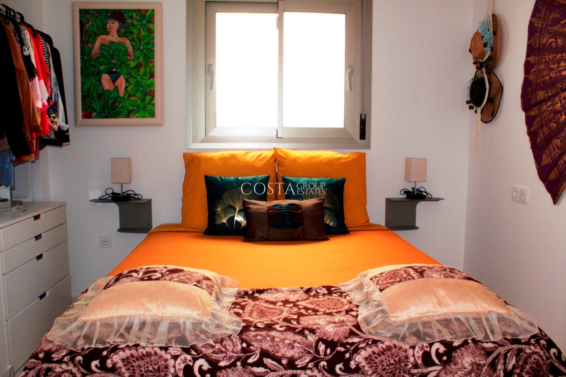 Resale - Apartments -
Orihuela - Orihuela Costa