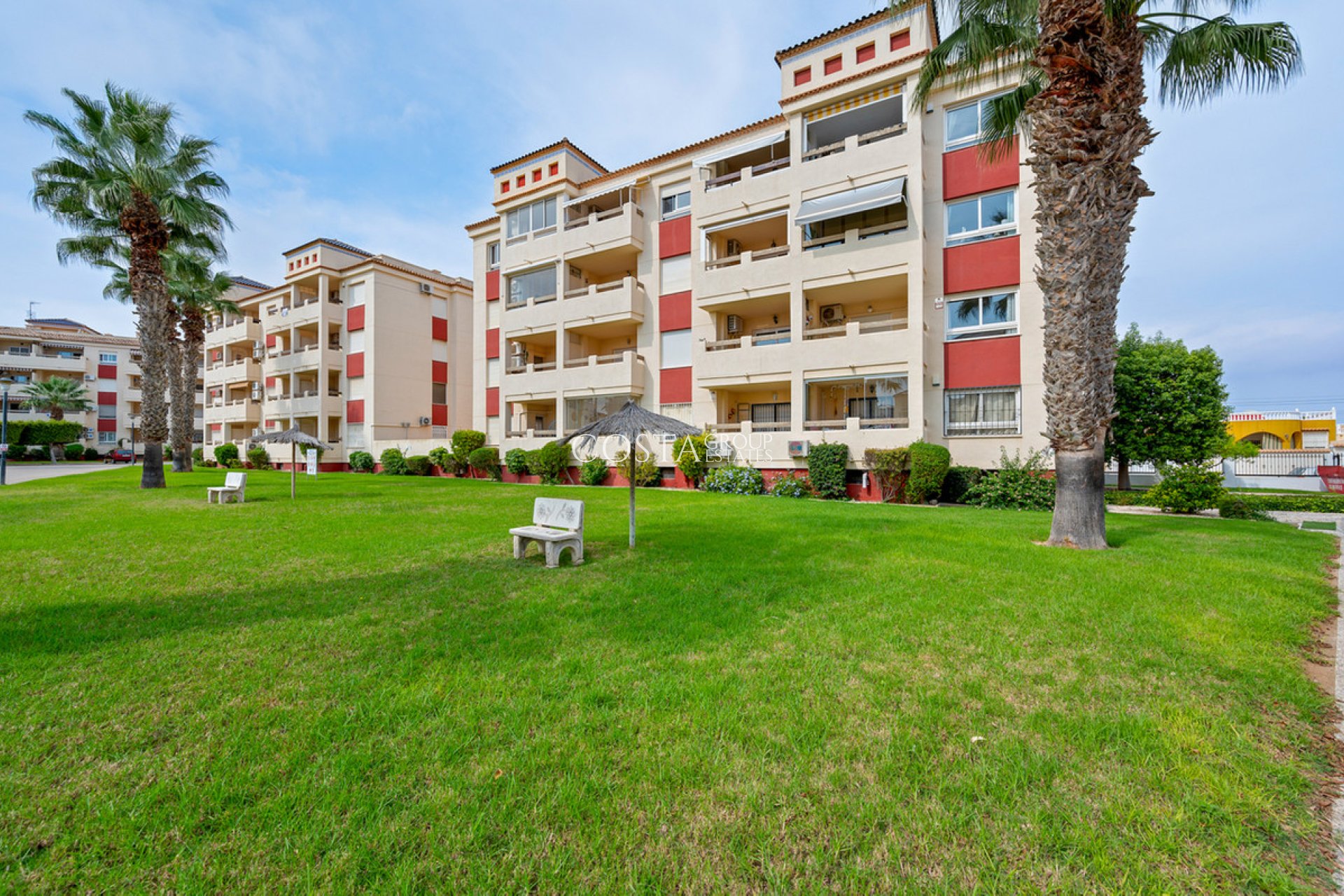 Resale - Apartments -
Orihuela - Playa Flamenca