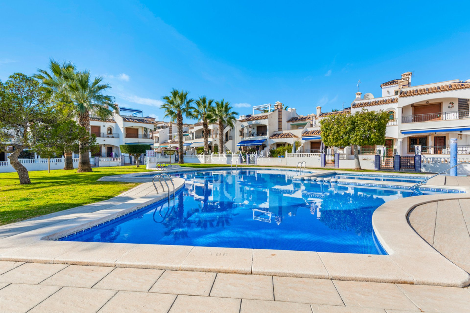 Resale - Apartments -
Orihuela - Playa Flamenca