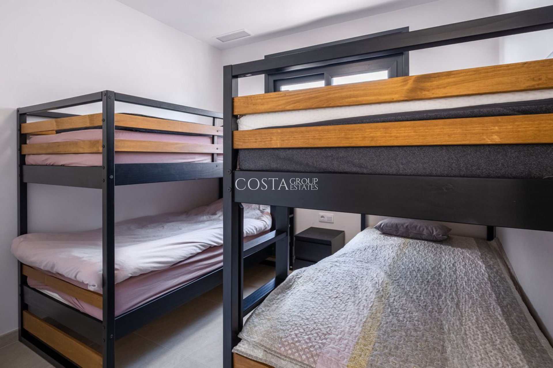 Resale - Apartments -
Orihuela - Playa Flamenca