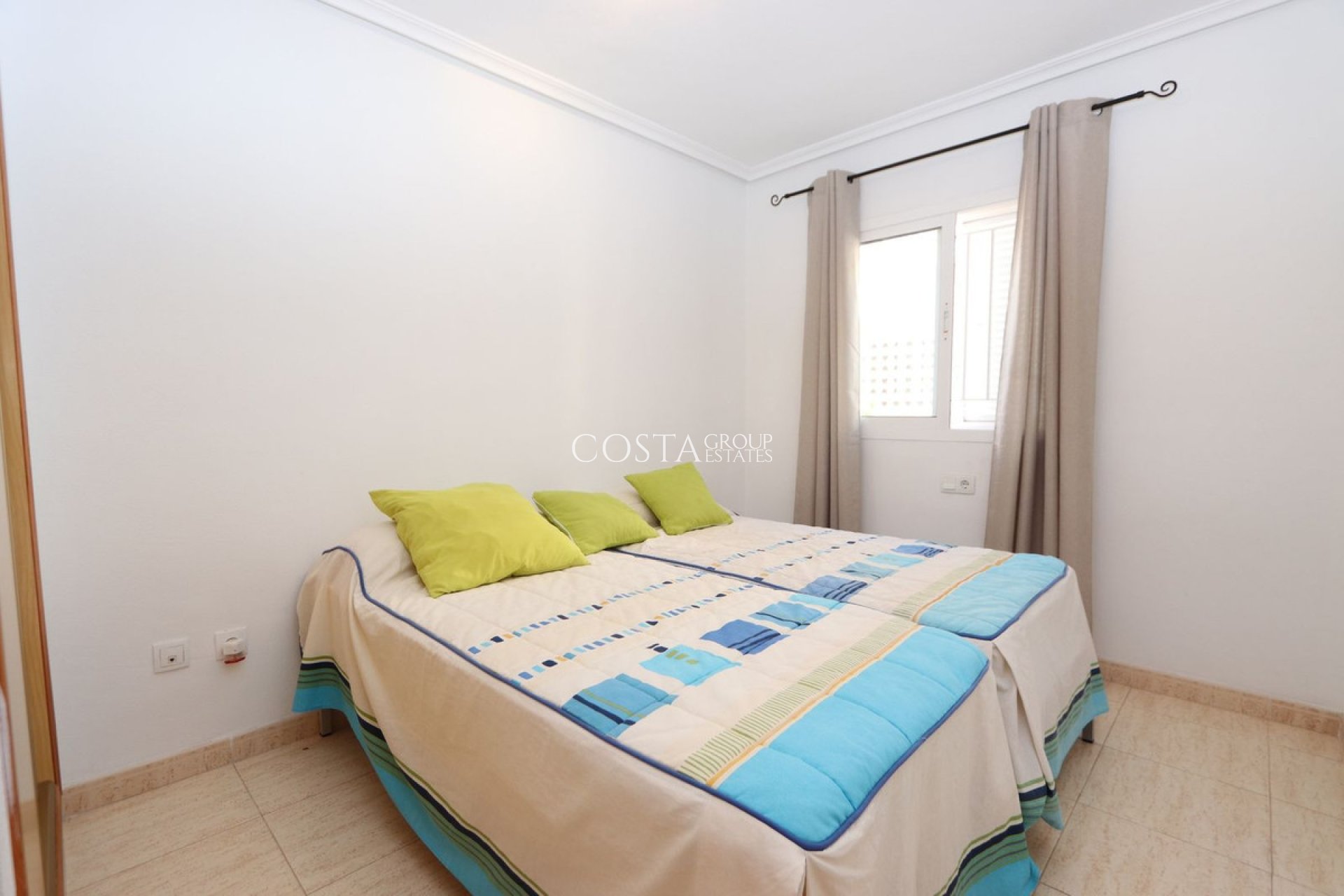 Resale - Apartments -
Orihuela - Playa Flamenca