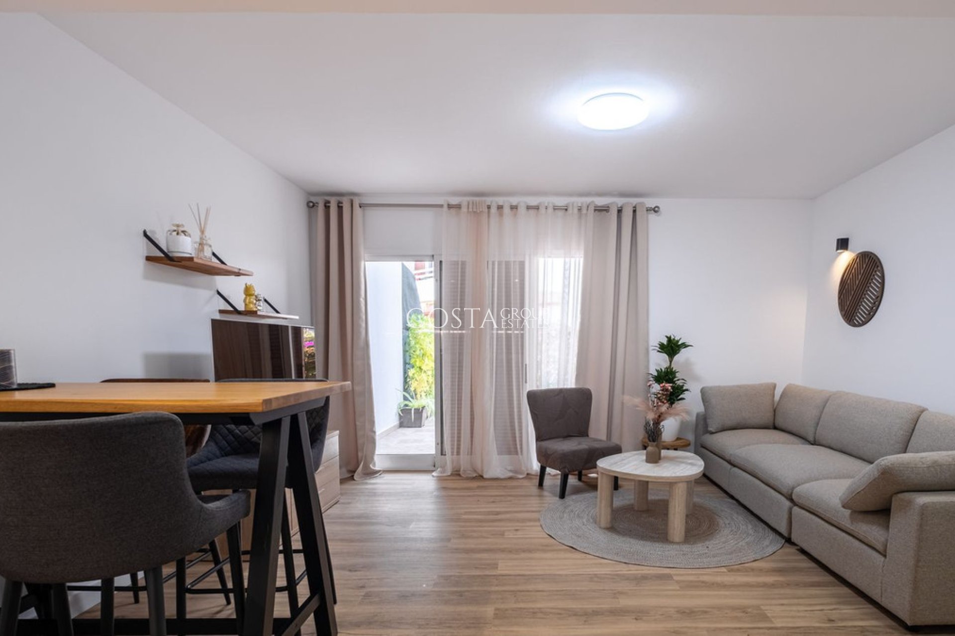 Resale - Apartments -
Orihuela - Playa Flamenca
