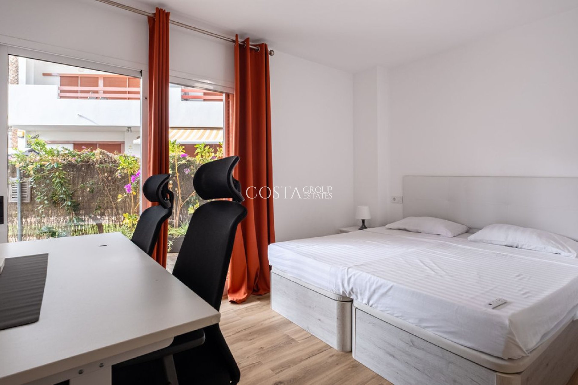 Resale - Apartments -
Orihuela - Playa Flamenca