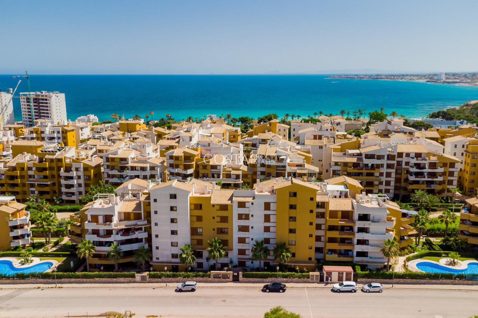 Resale - Apartments -
Orihuela - Punta Prima