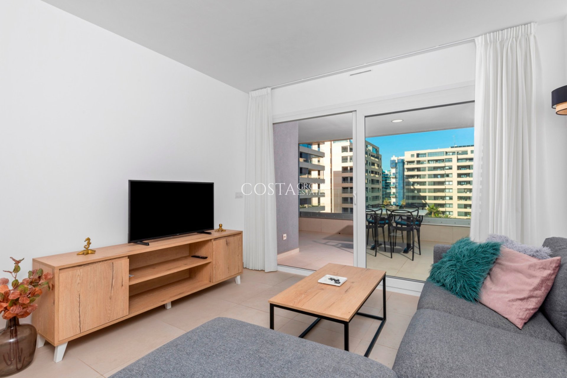 Resale - Apartments -
Orihuela - Punta Prima