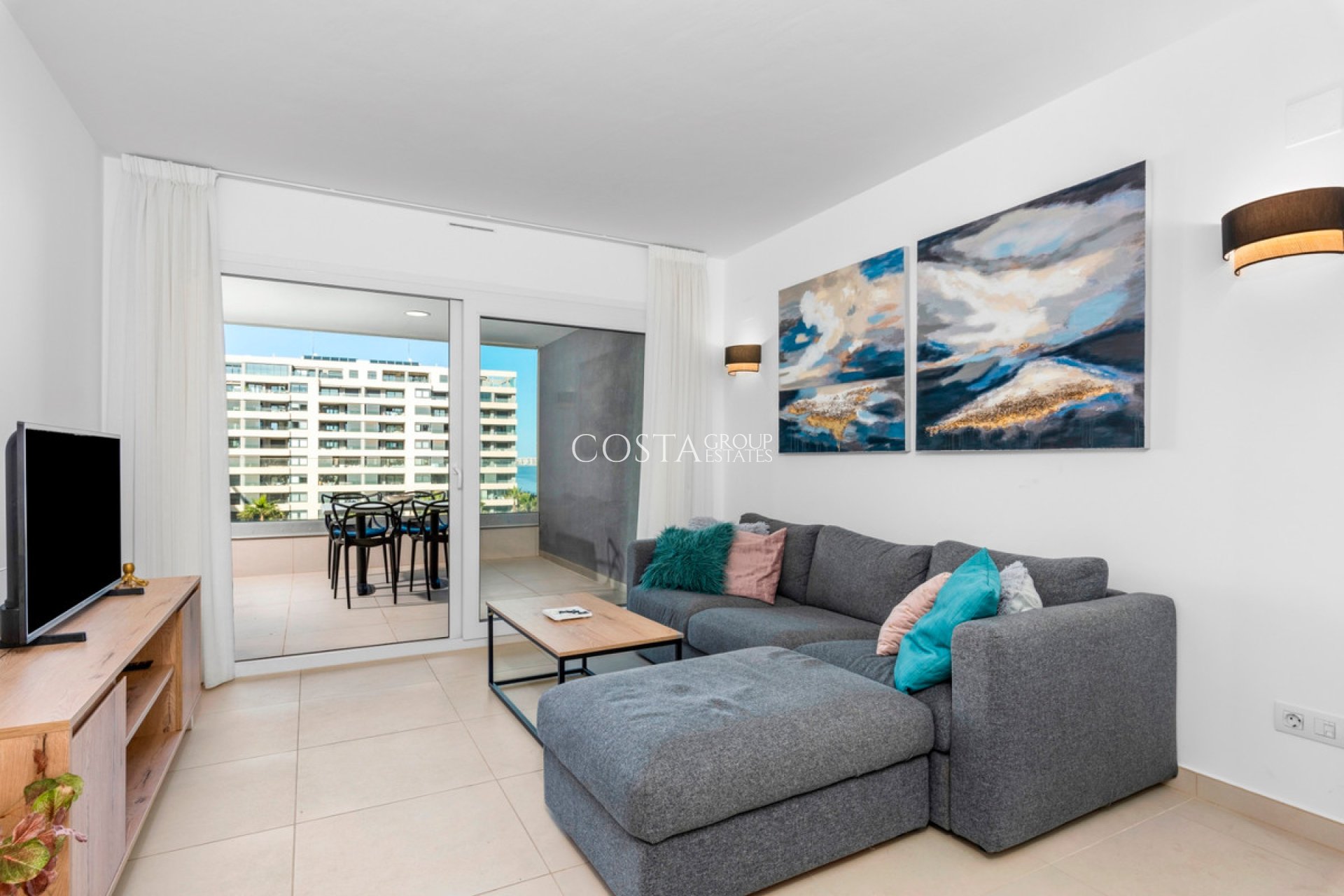 Resale - Apartments -
Orihuela - Punta Prima