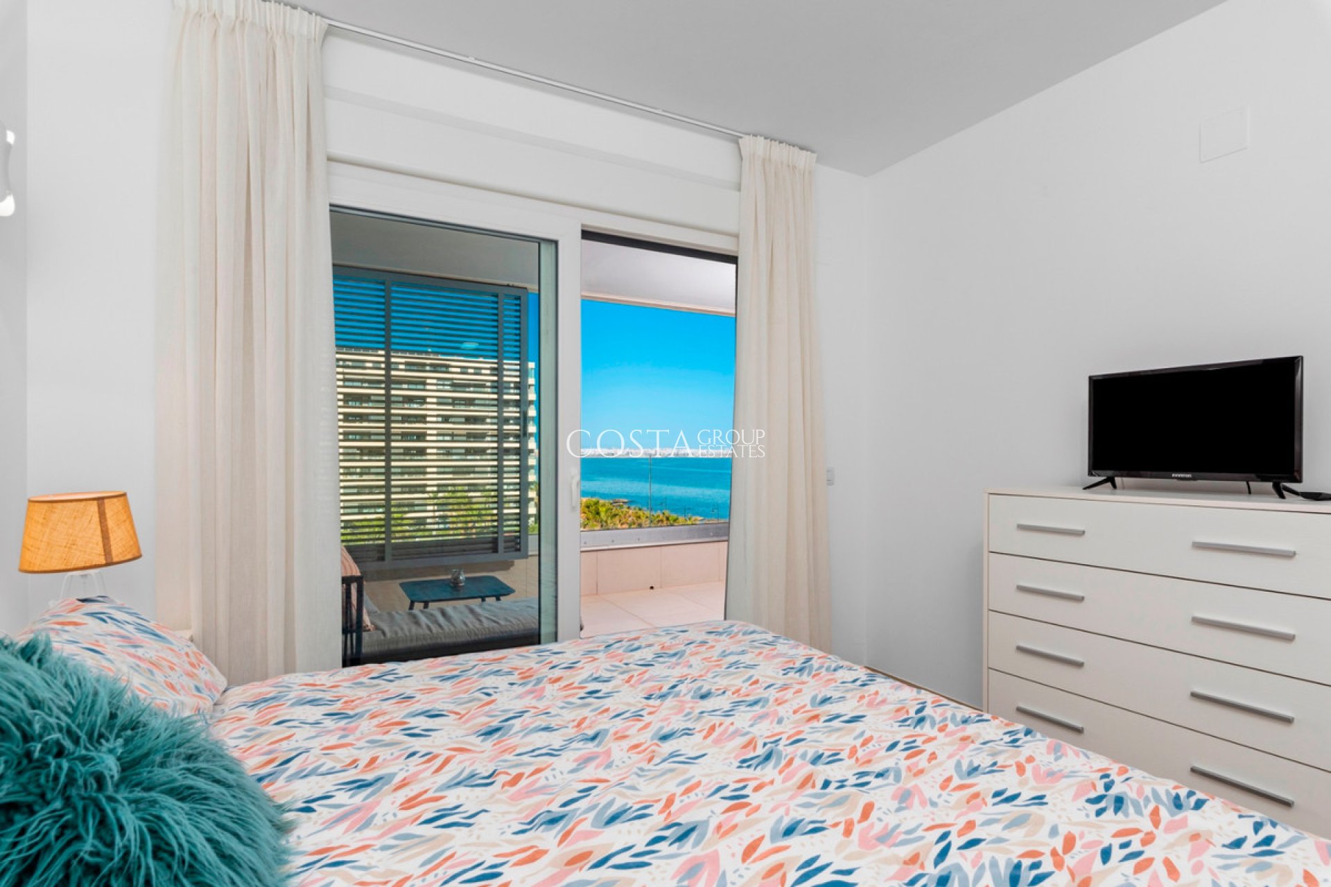 Resale - Apartments -
Orihuela - Punta Prima