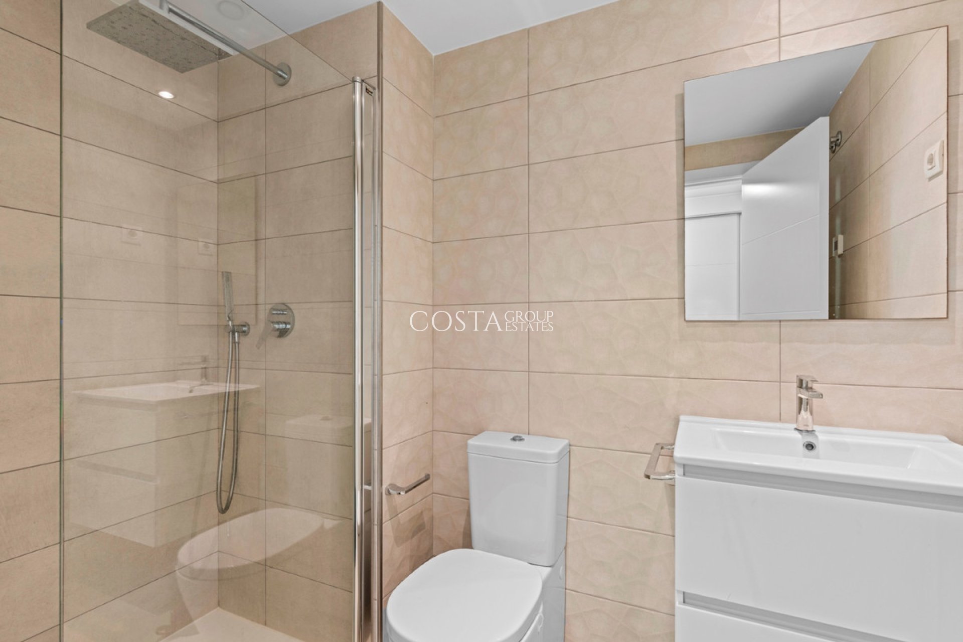 Resale - Apartments -
Orihuela - Punta Prima