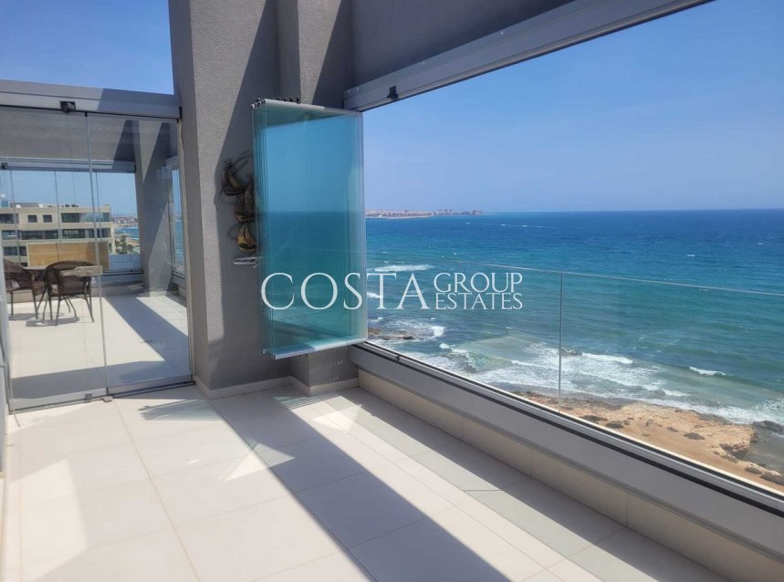 Resale - Apartments -
Orihuela - Punta Prima