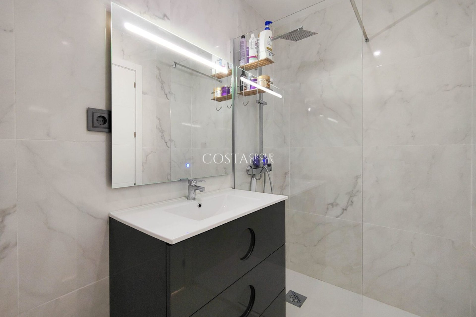 Resale - Apartments -
Orihuela - Punta Prima