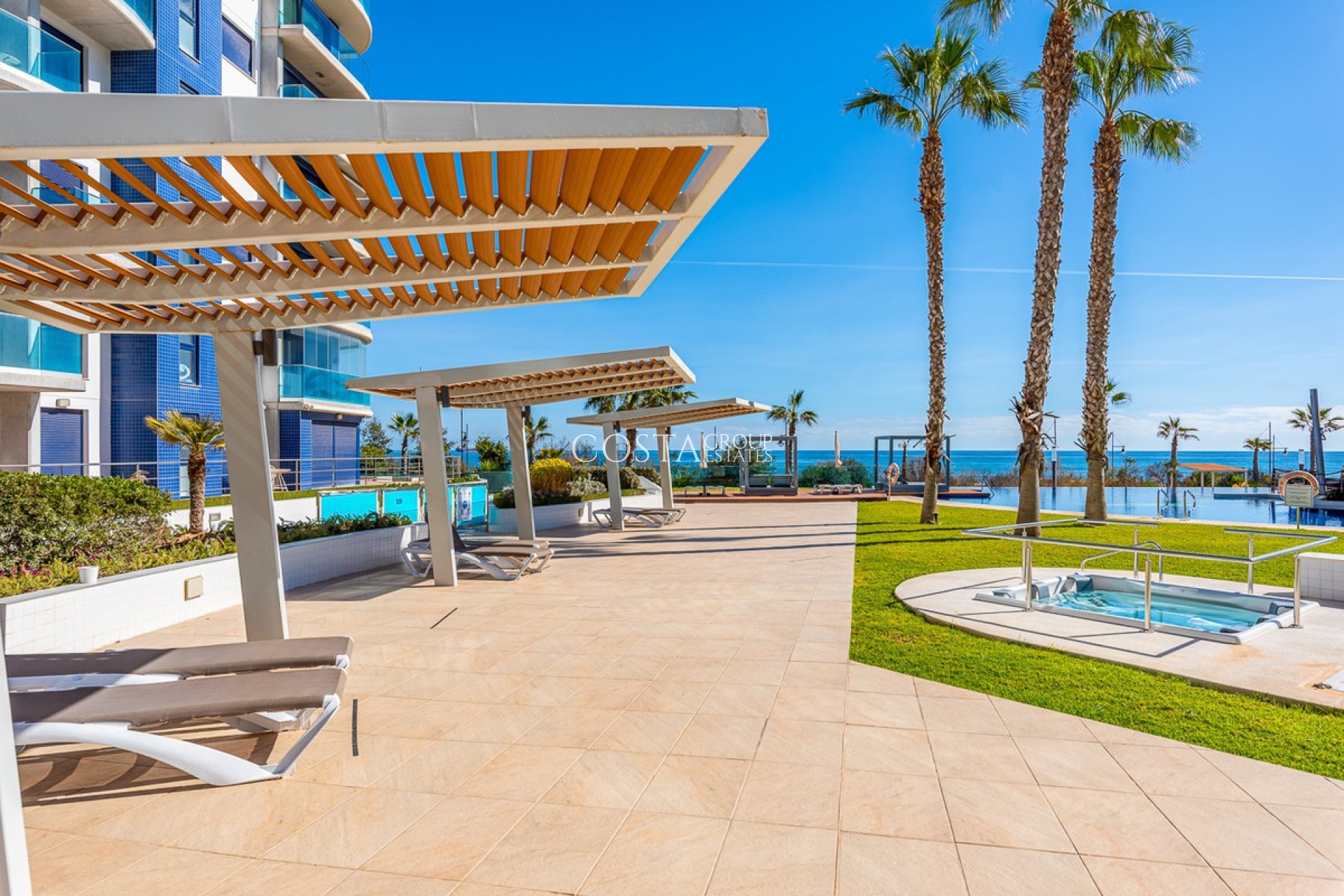 Resale - Apartments -
Orihuela - Punta Prima