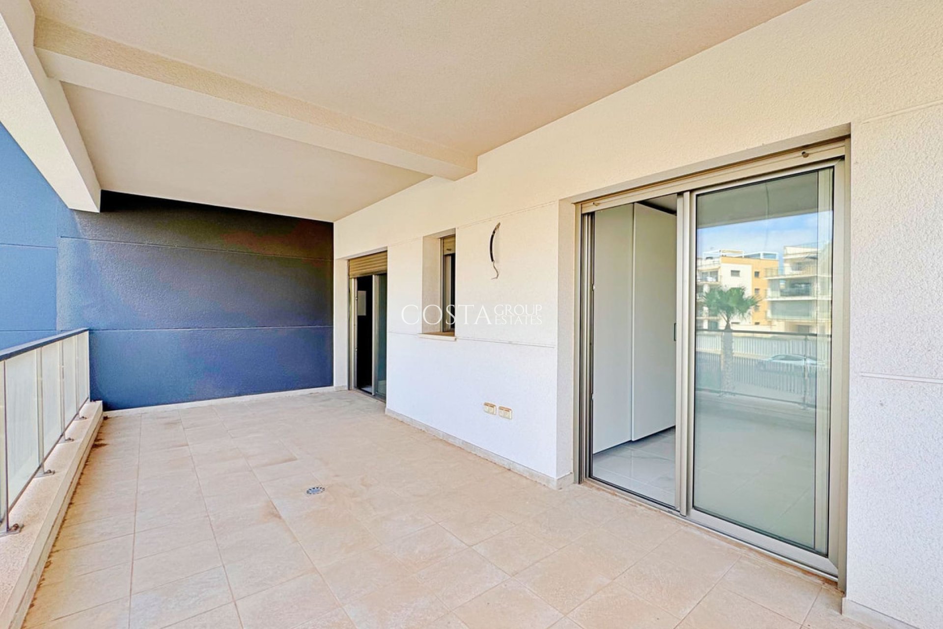 Resale - Apartments -
Orihuela - Villamartin