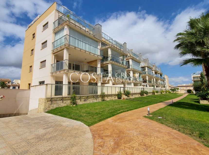 Resale - Apartments -
Orihuela - Villamartin