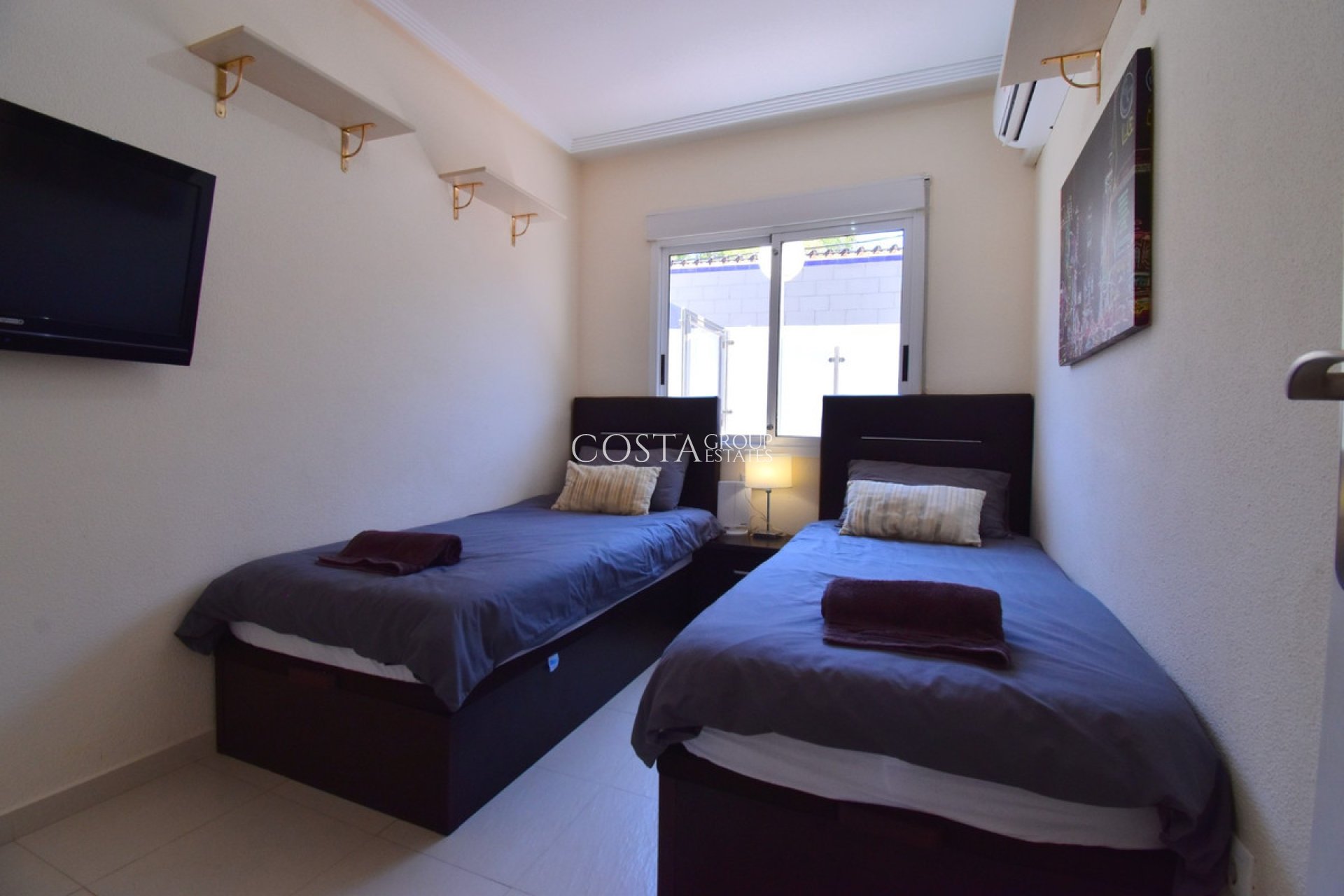 Resale - Apartments -
Orihuela - Villamartin
