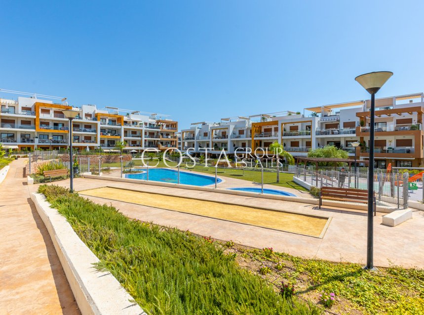 Resale - Apartments -
Orihuela - Villamartin